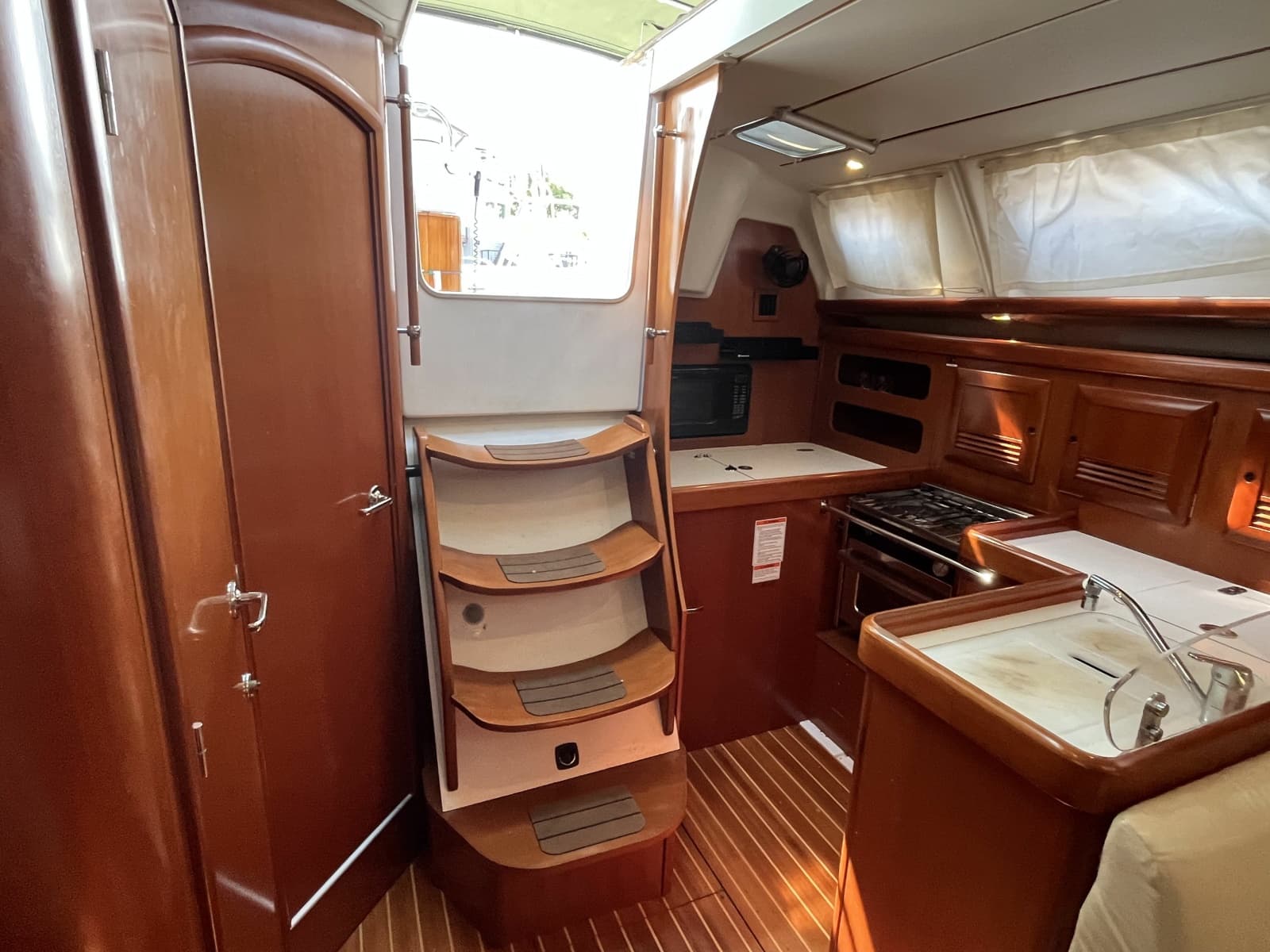 2006 Beneteau Oceanis 393 - Photo 21
