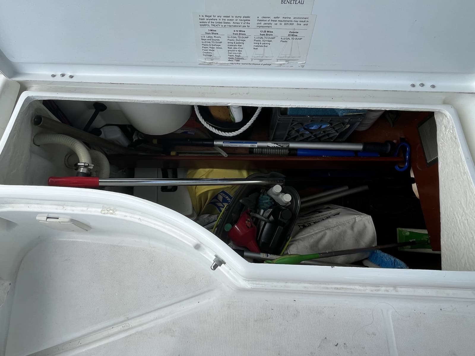 2006 Beneteau Oceanis 393 - Photo 63