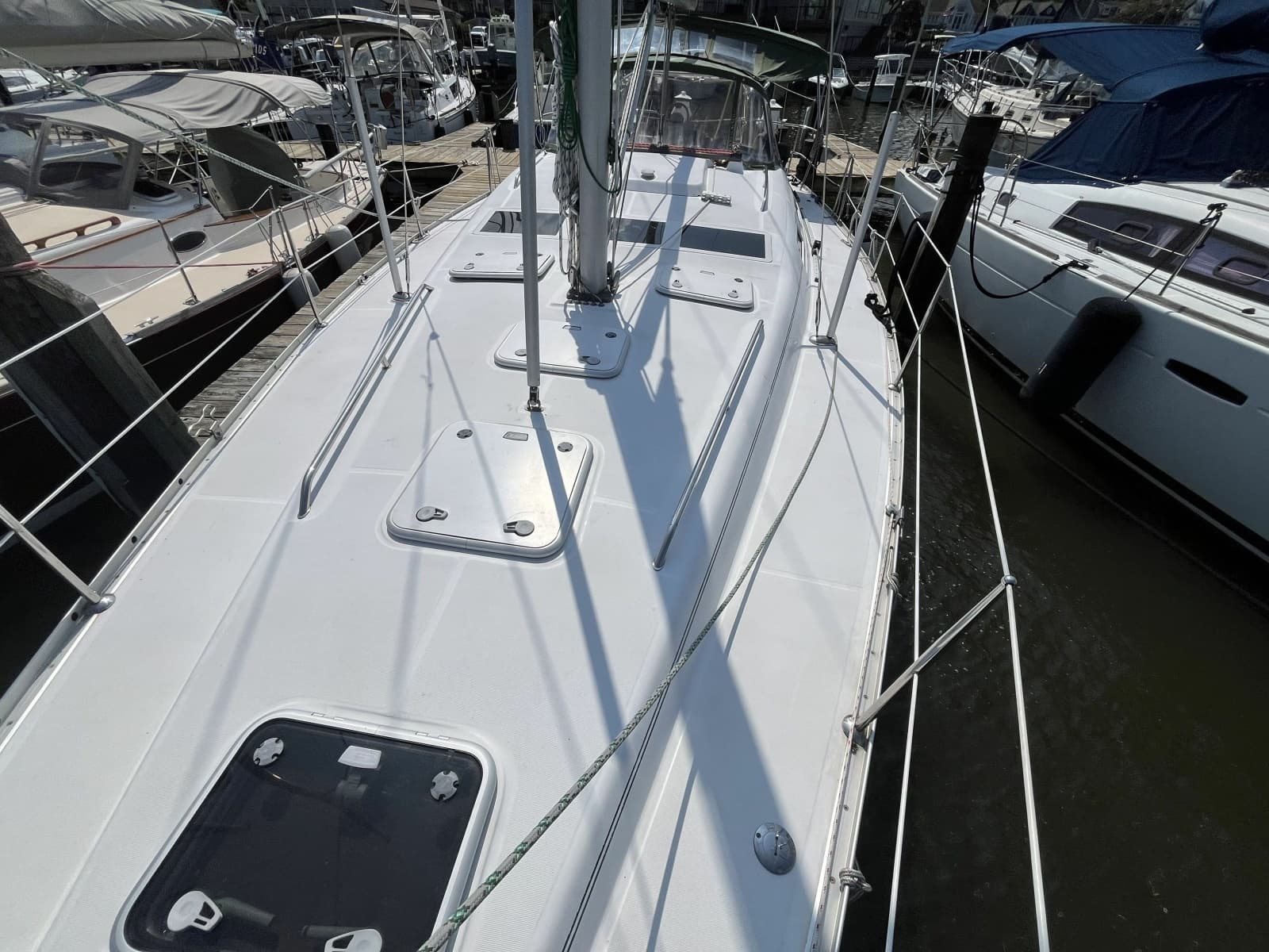 2006 Beneteau Oceanis 393 - Photo 61