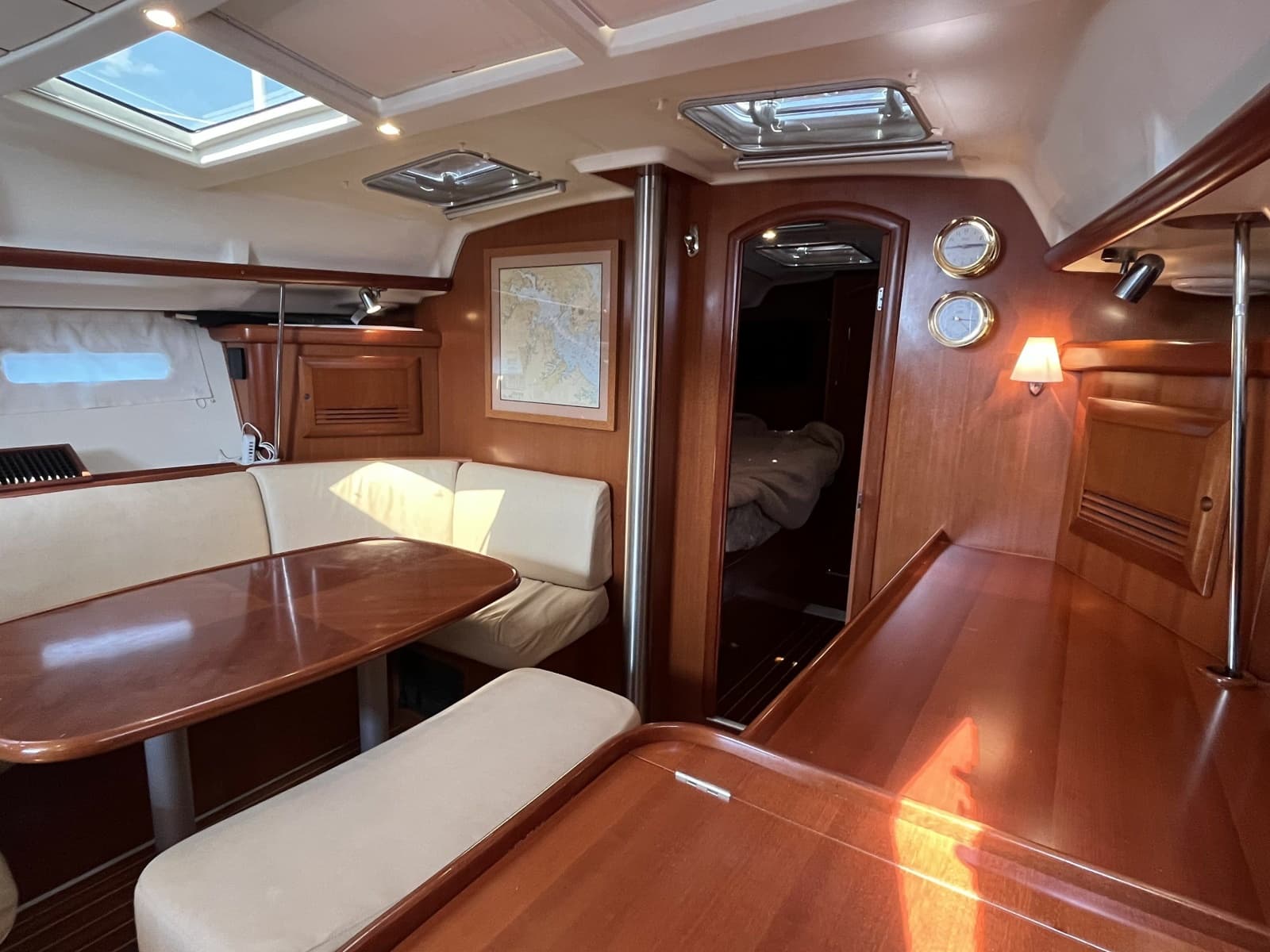 2006 Beneteau Oceanis 393 - Photo 6