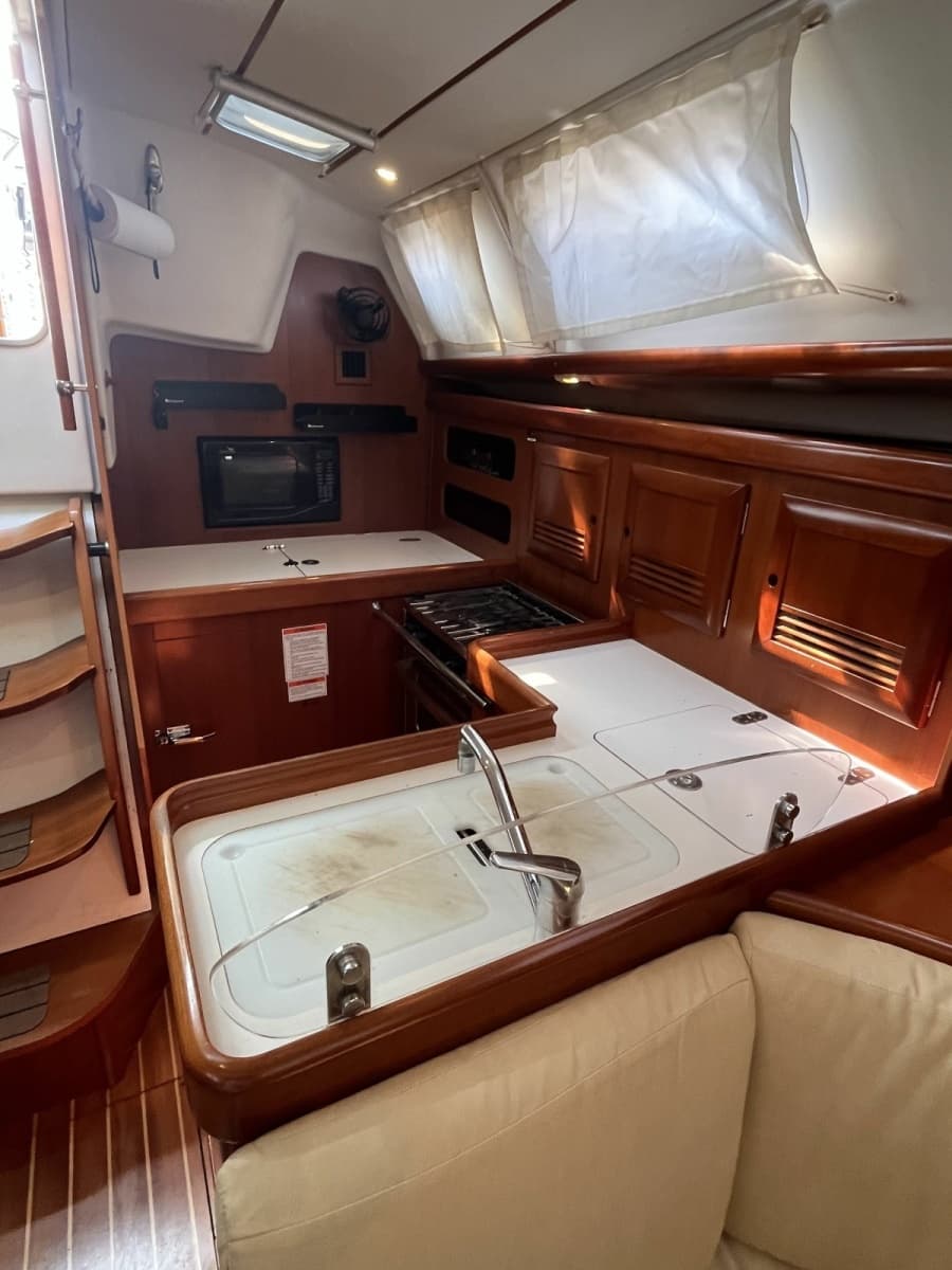 2006 Beneteau Oceanis 393 - Photo 28
