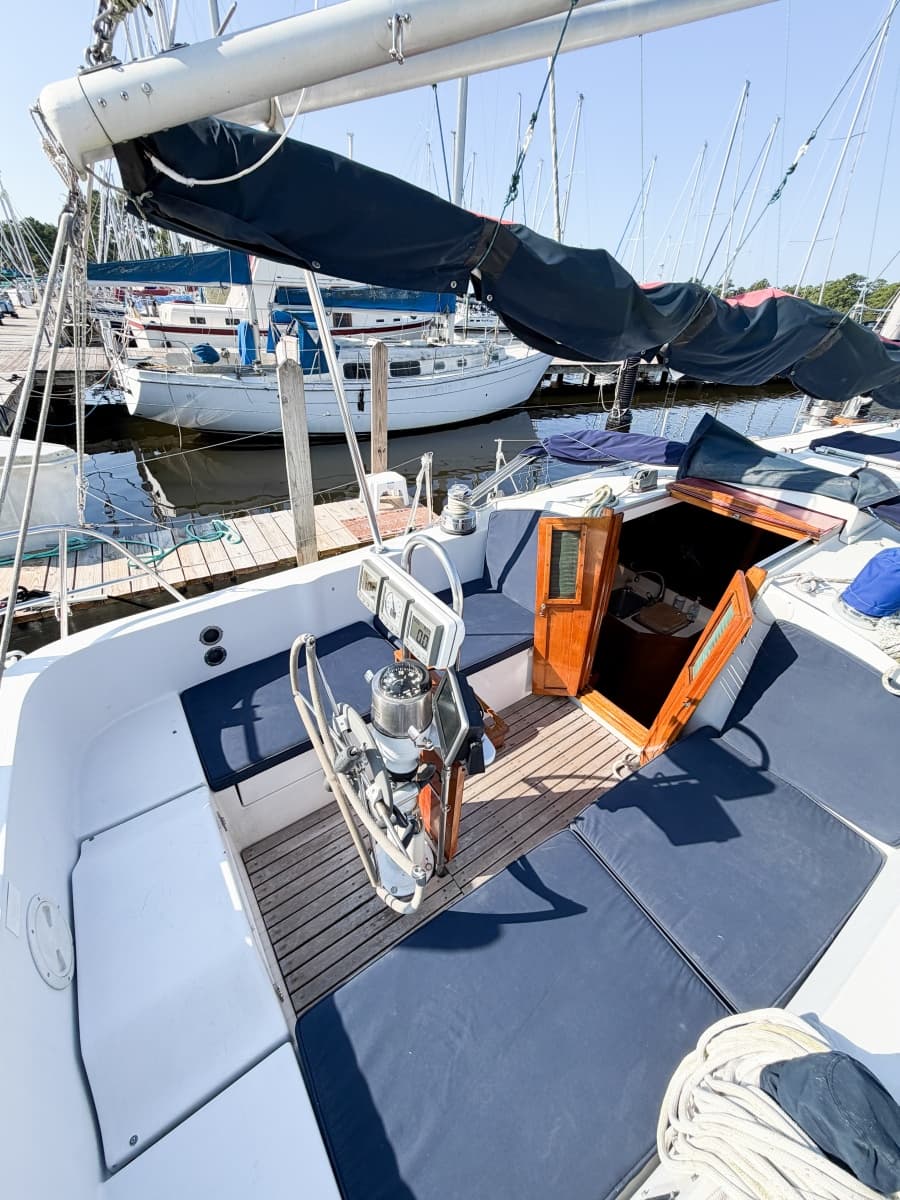 1989 Nonsuch 33 - Photo 65