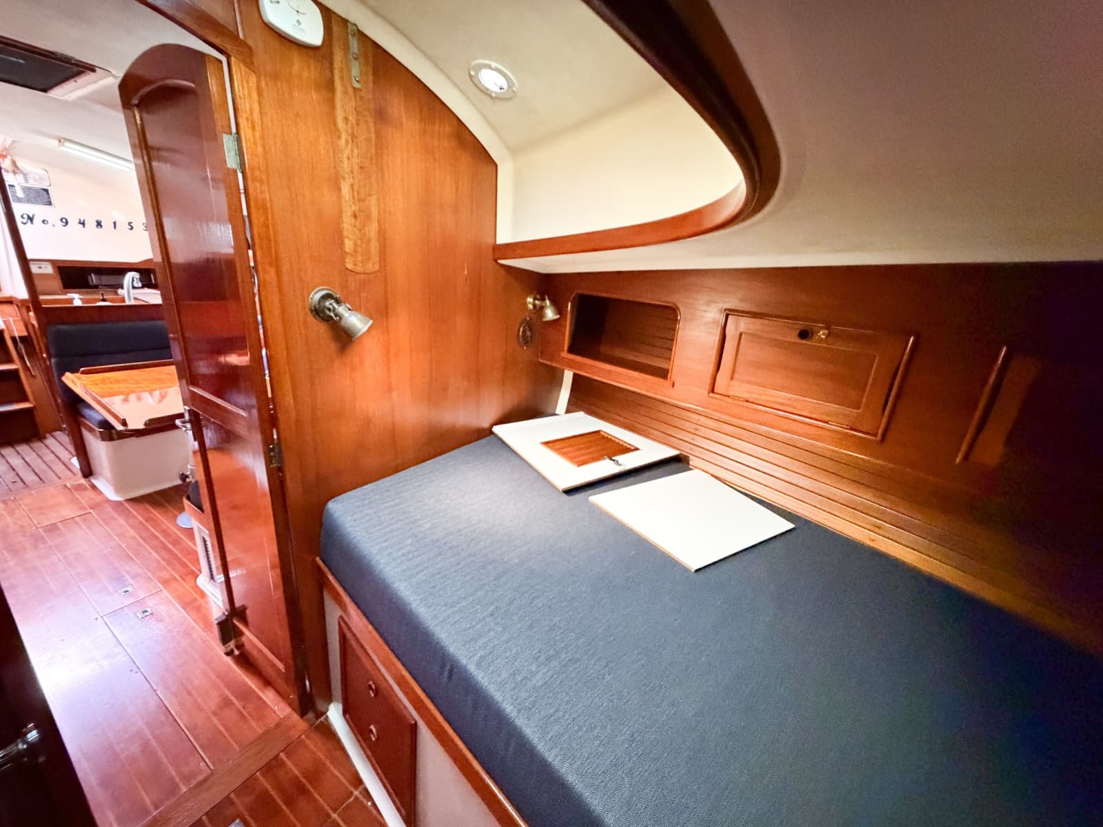 1989 Nonsuch 33 - Photo 31