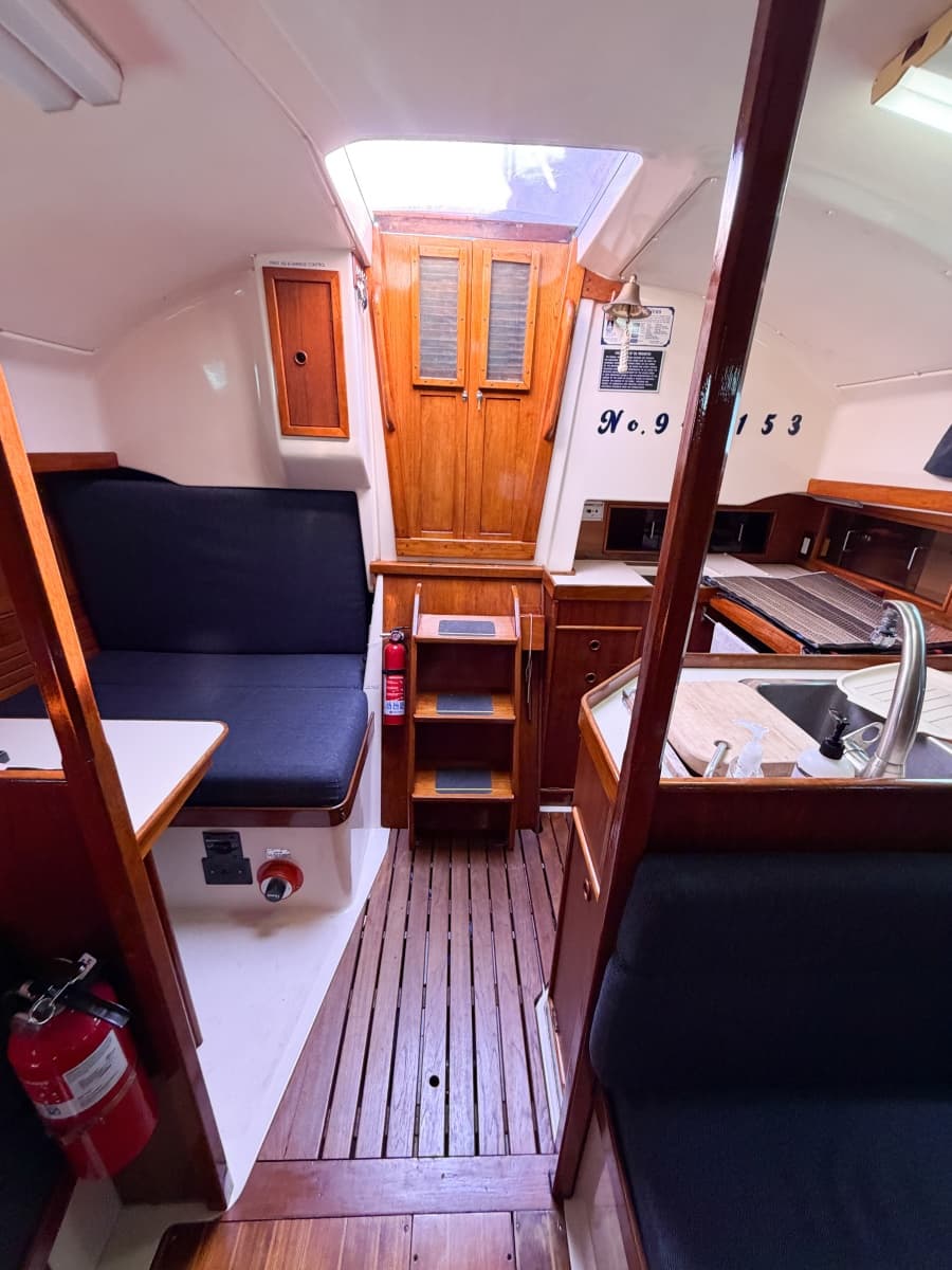 1989 Nonsuch 33 - Photo 14