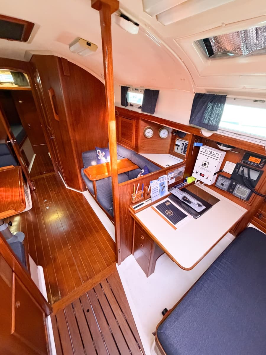 1989 Nonsuch 33 - Photo 18