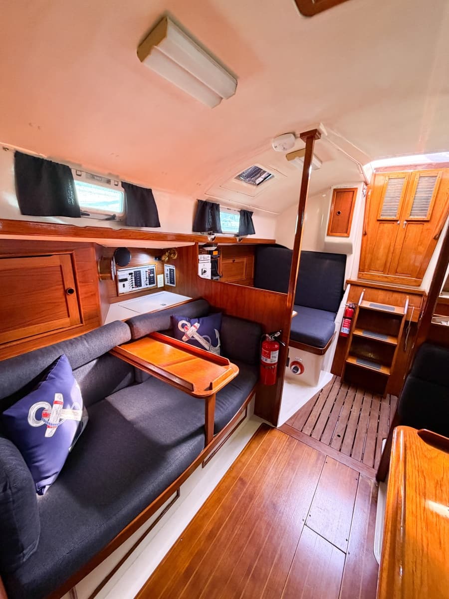 1989 Nonsuch 33 - Photo 21