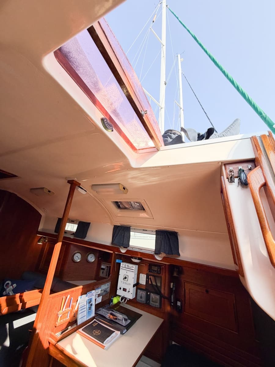 1989 Nonsuch 33 - Photo 50