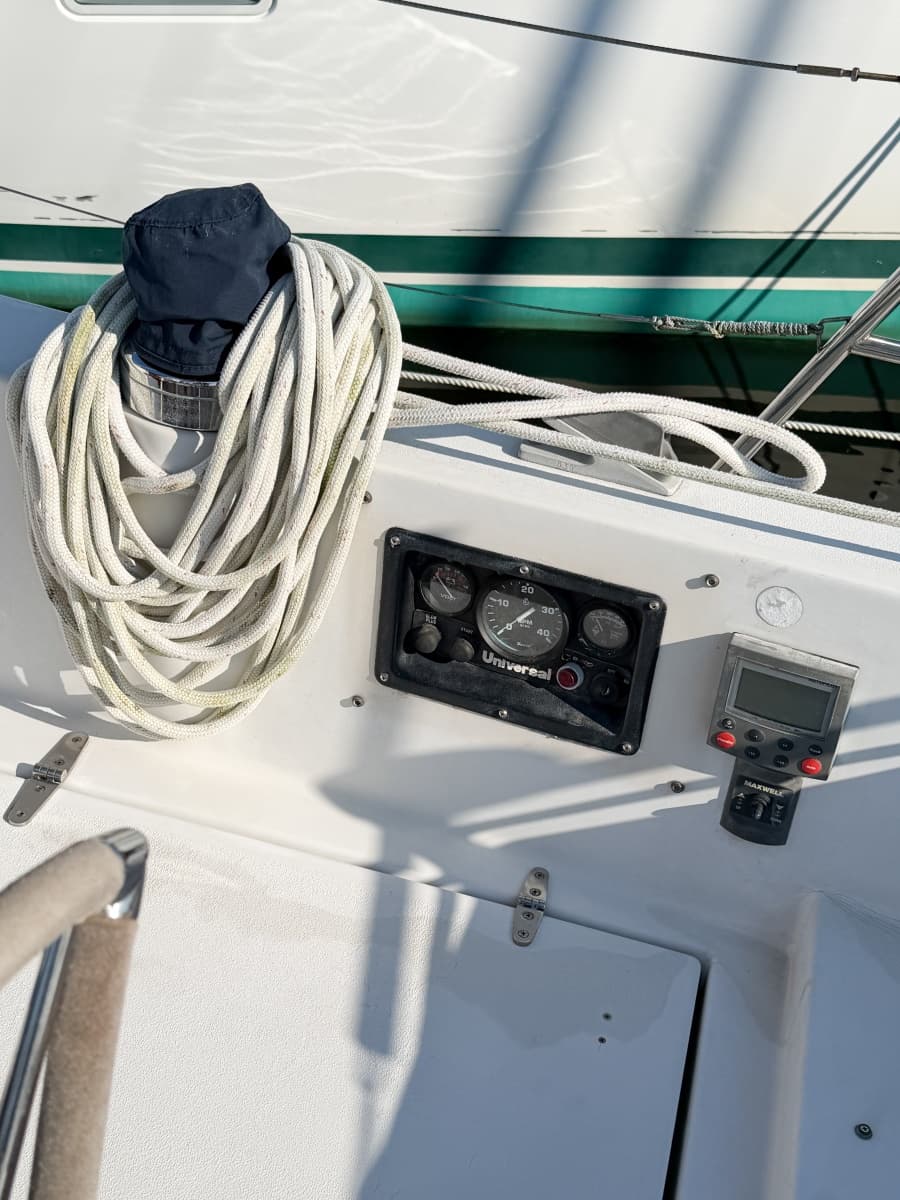 1989 Nonsuch 33 - Photo 9