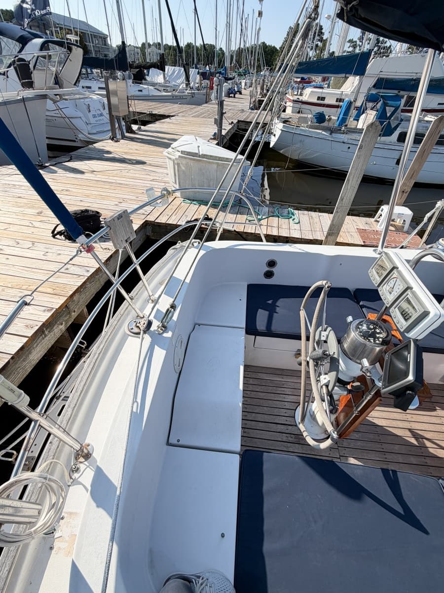 1989 Nonsuch 33 - Photo 66