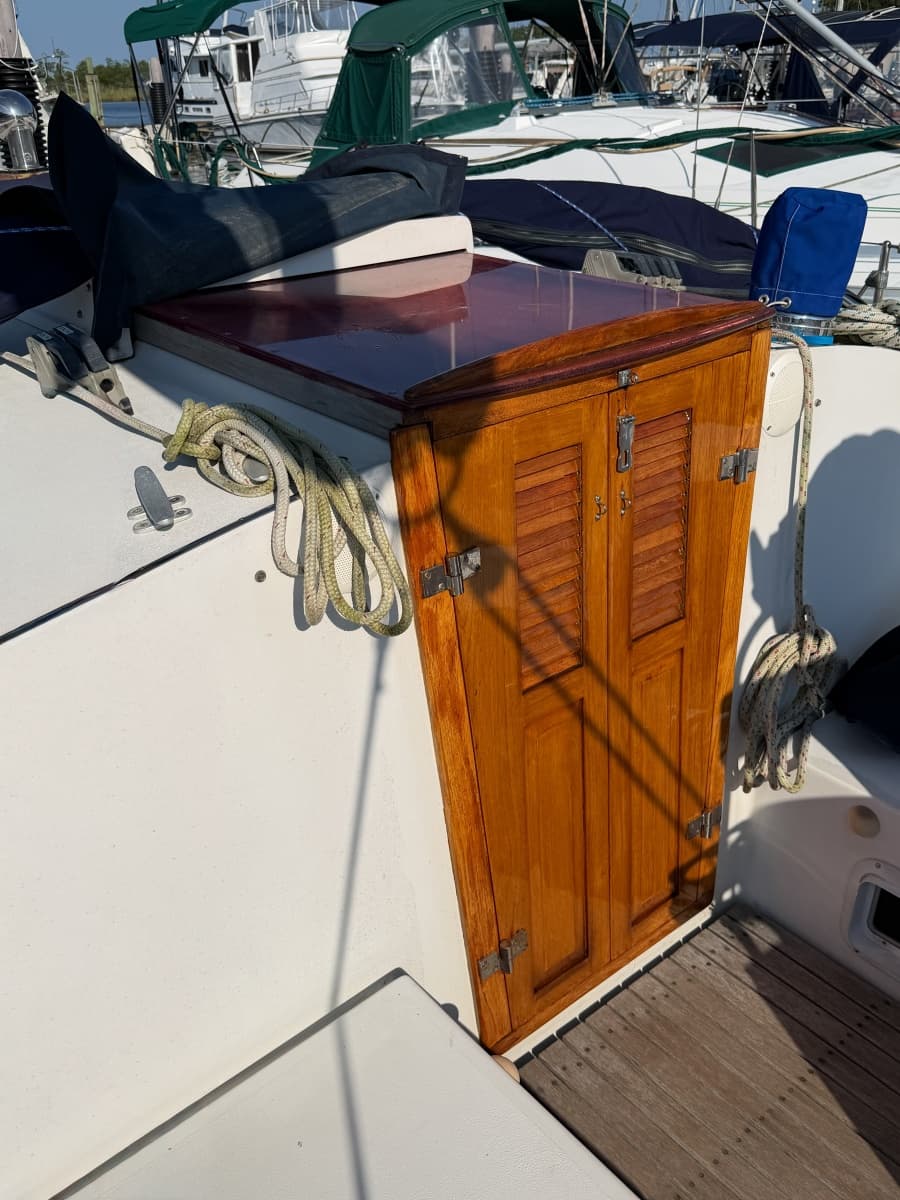1989 Nonsuch 33 - Photo 7