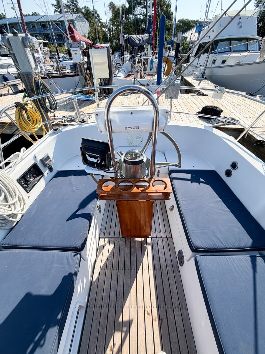 1989 Nonsuch 33 - Photo 58