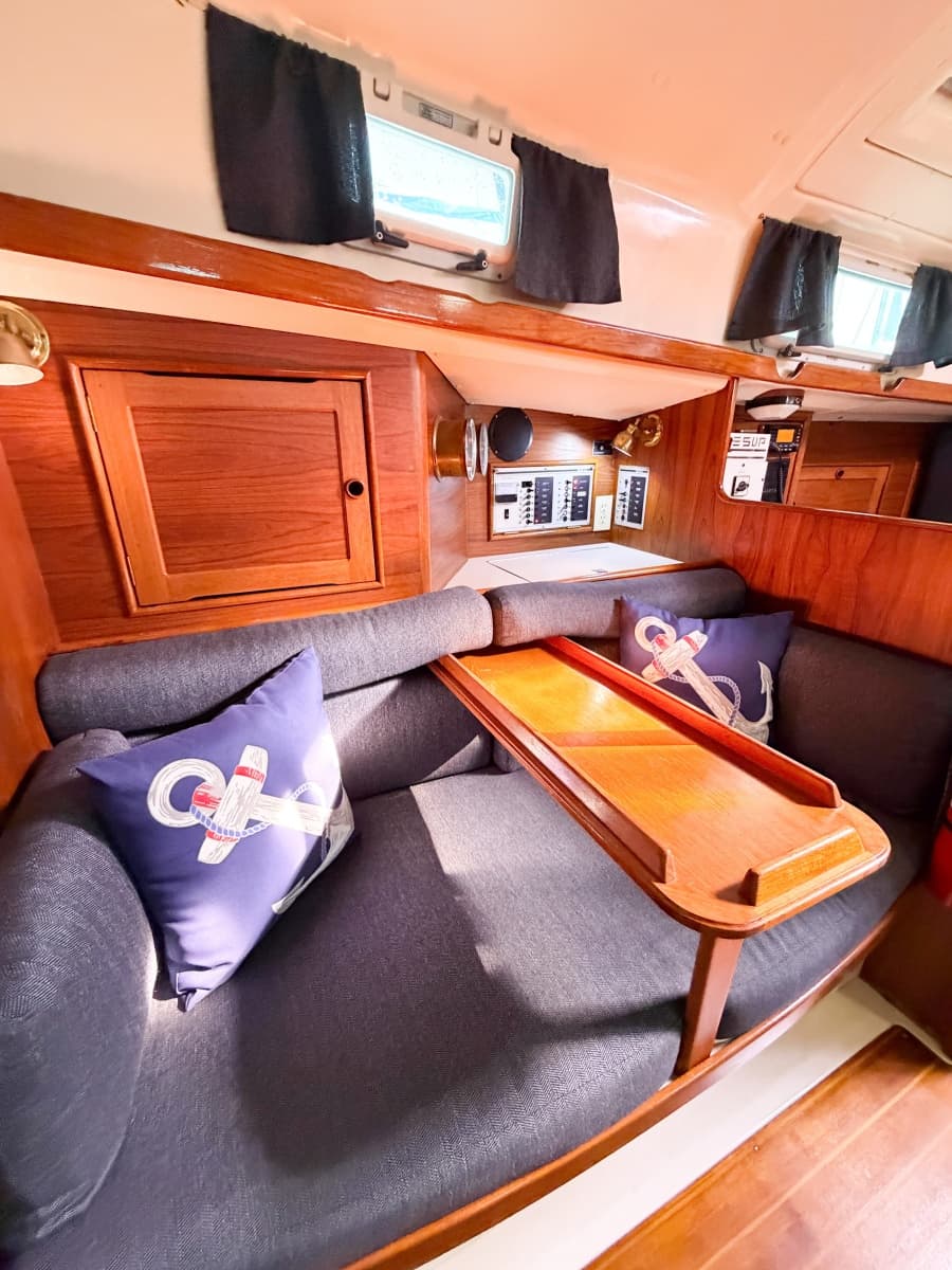 1989 Nonsuch 33 - Photo 36