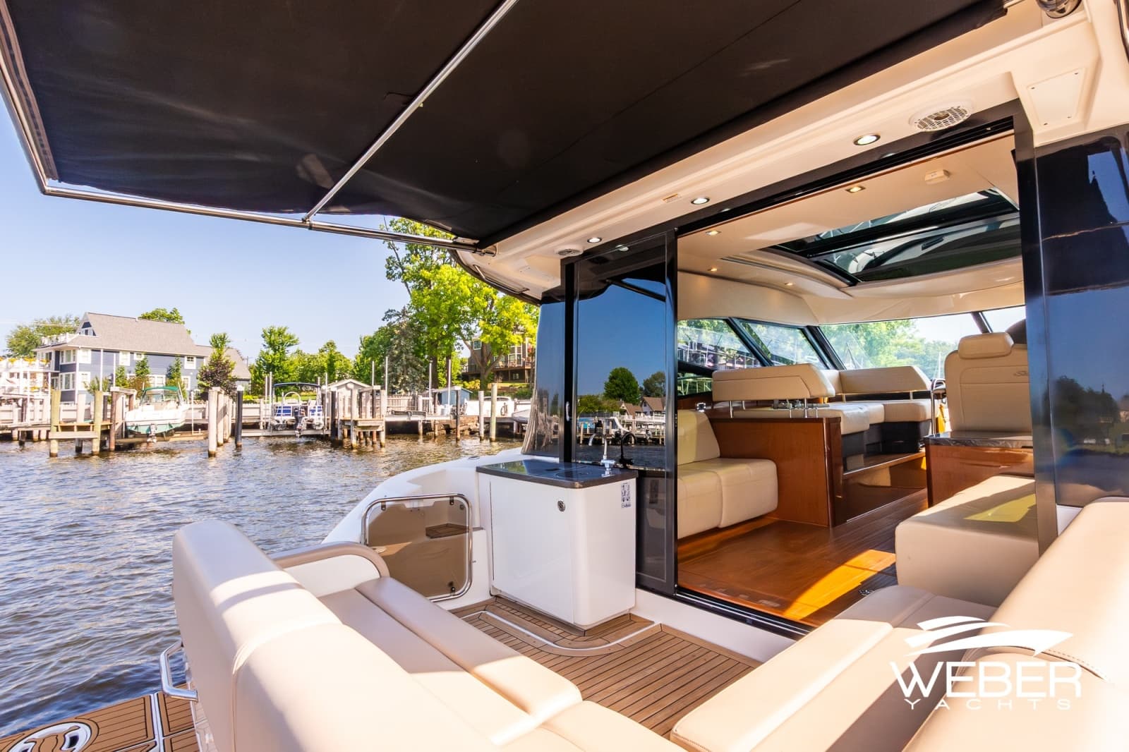 2015 Sea Ray  - Photo 9