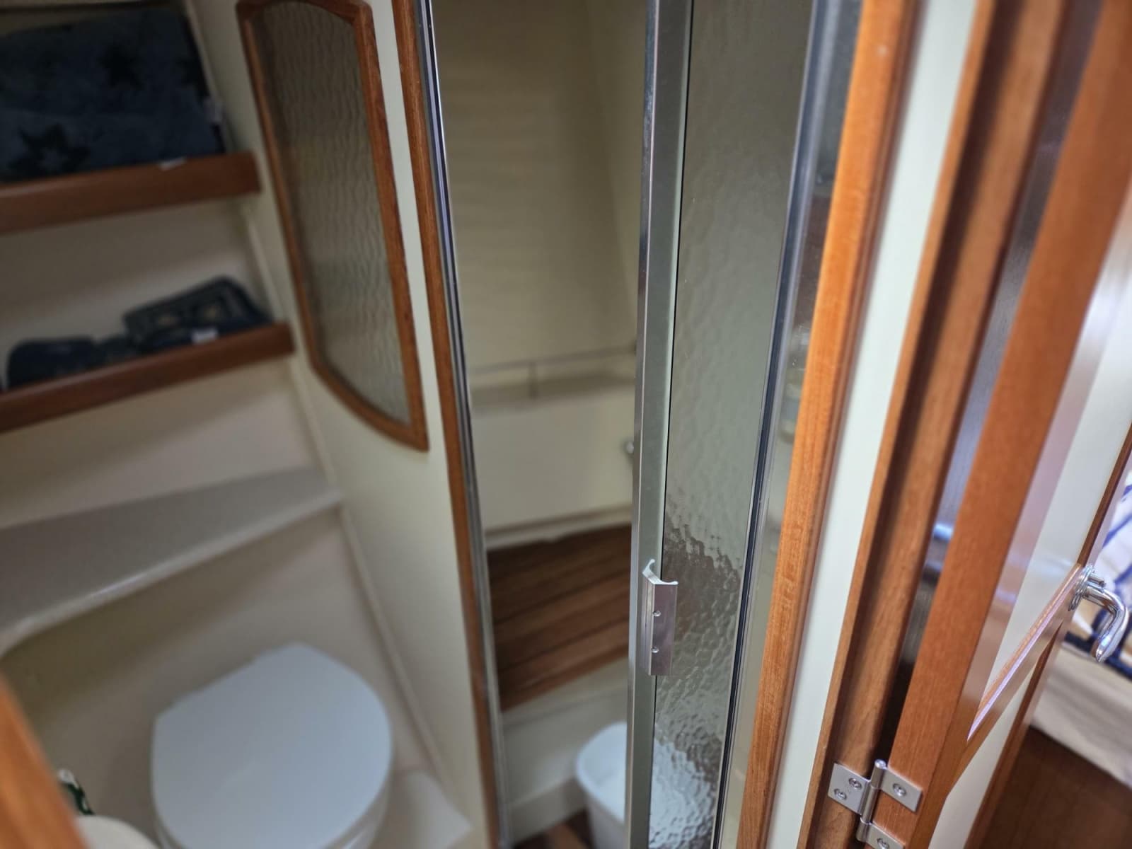 2007 Hunter 44 Deck Salon - Photo 6