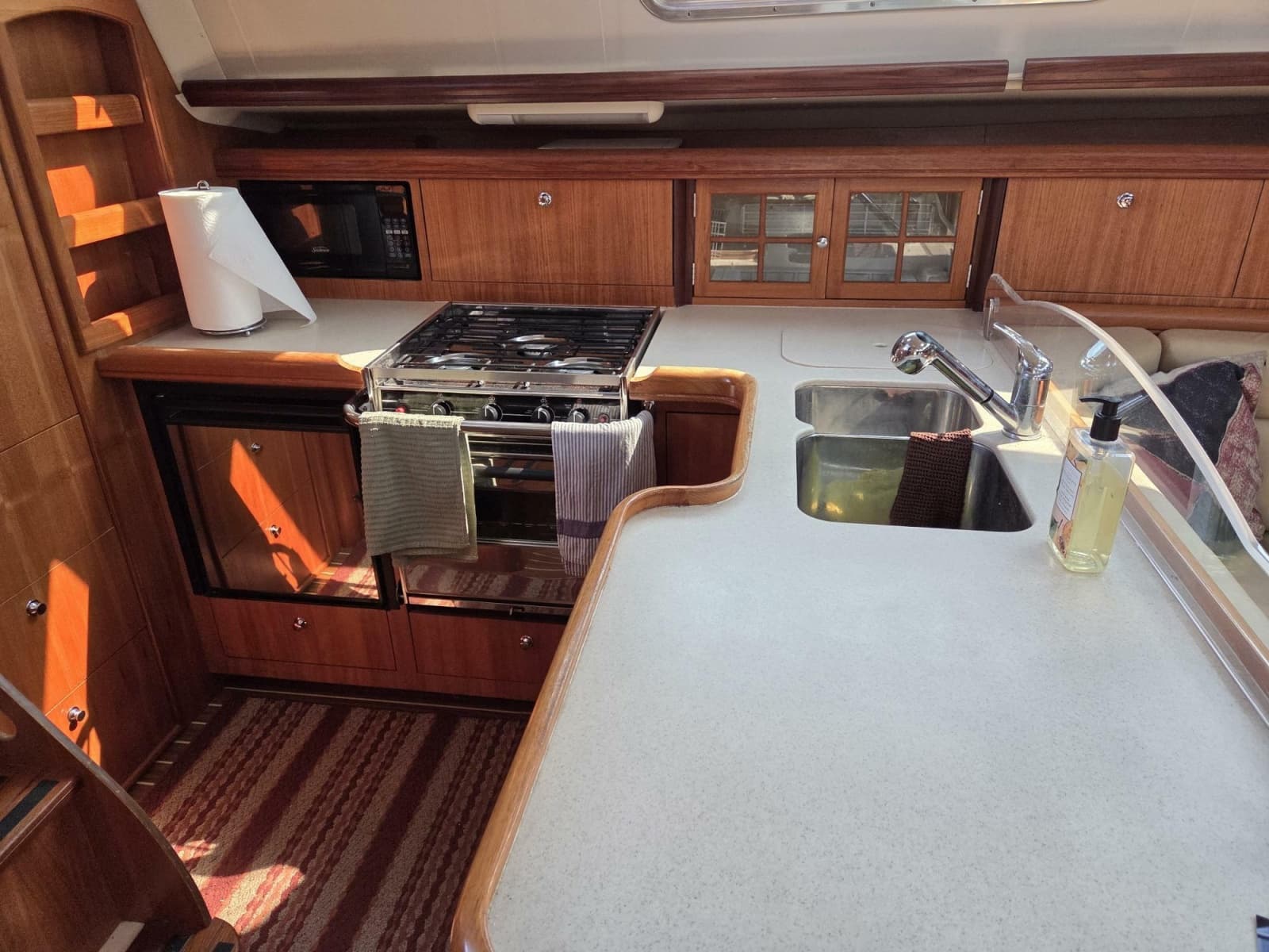2007 Hunter 44 Deck Salon - Photo 33
