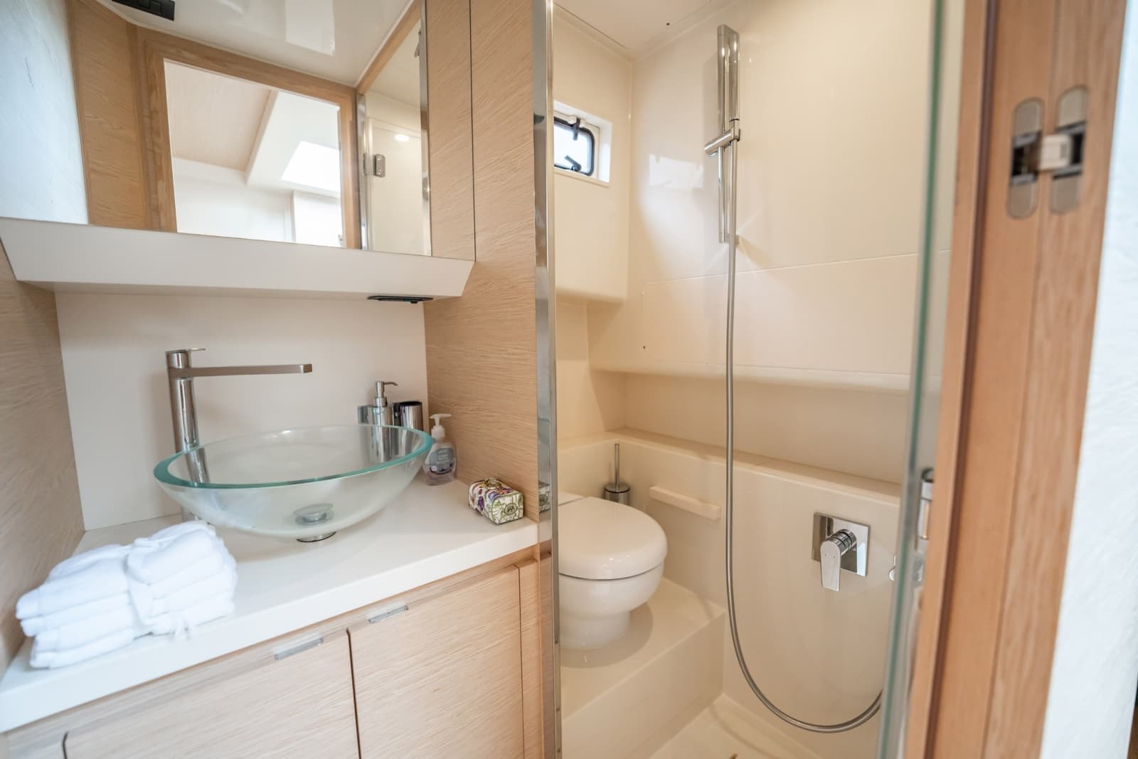 2024 Solaris 40F - Photo 28