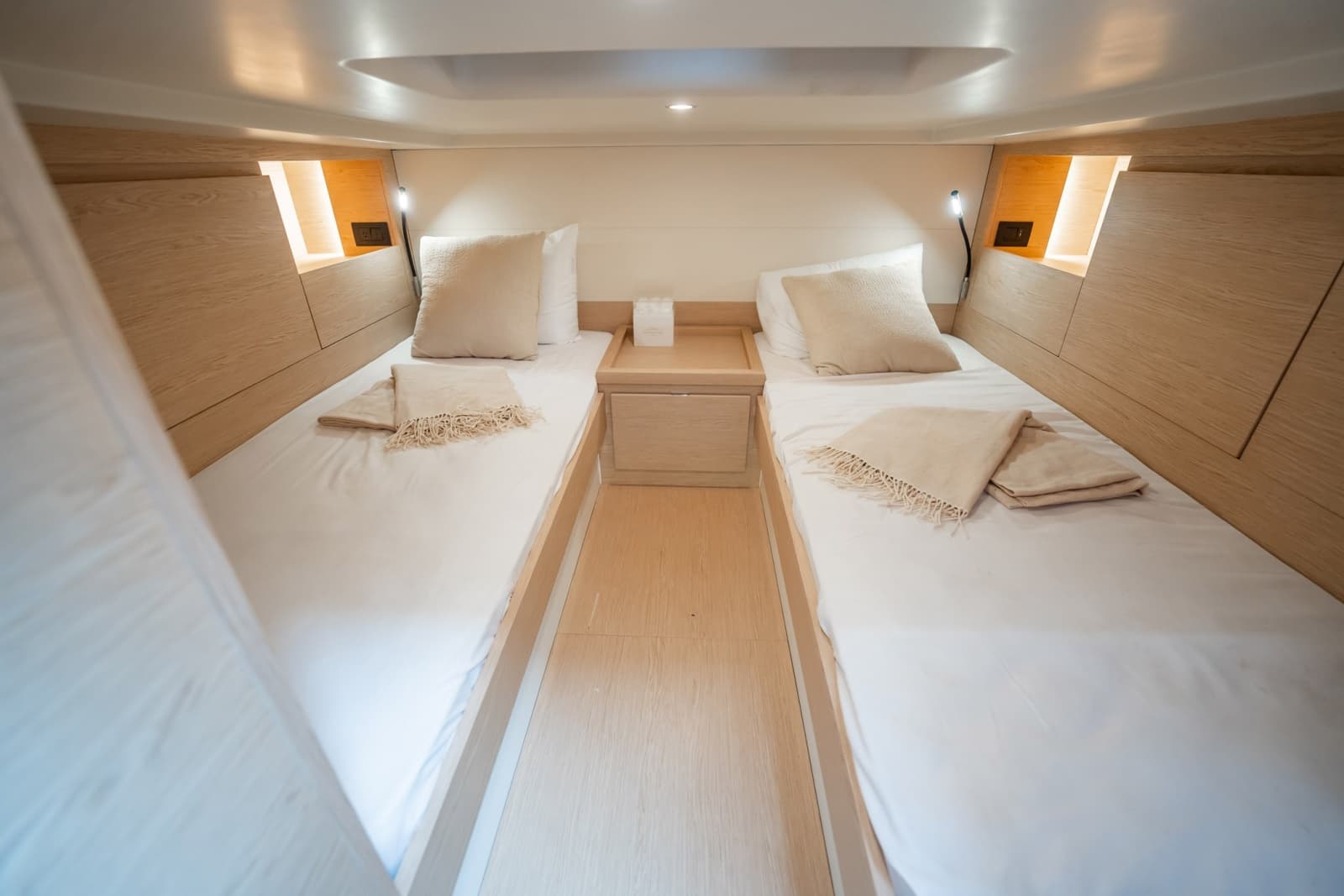 2024 Solaris 40F - Photo 24