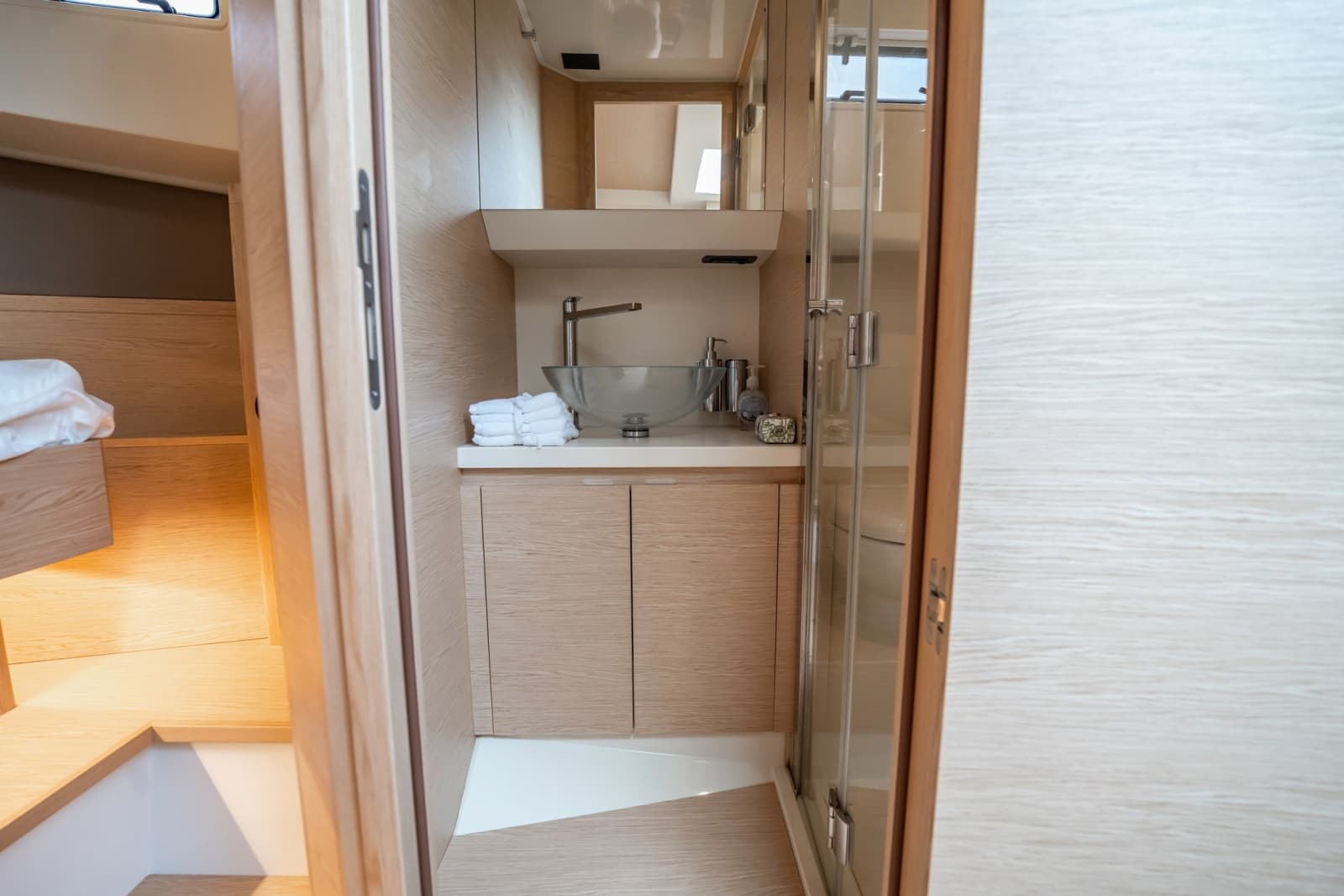 2024 Solaris 40F - Photo 27