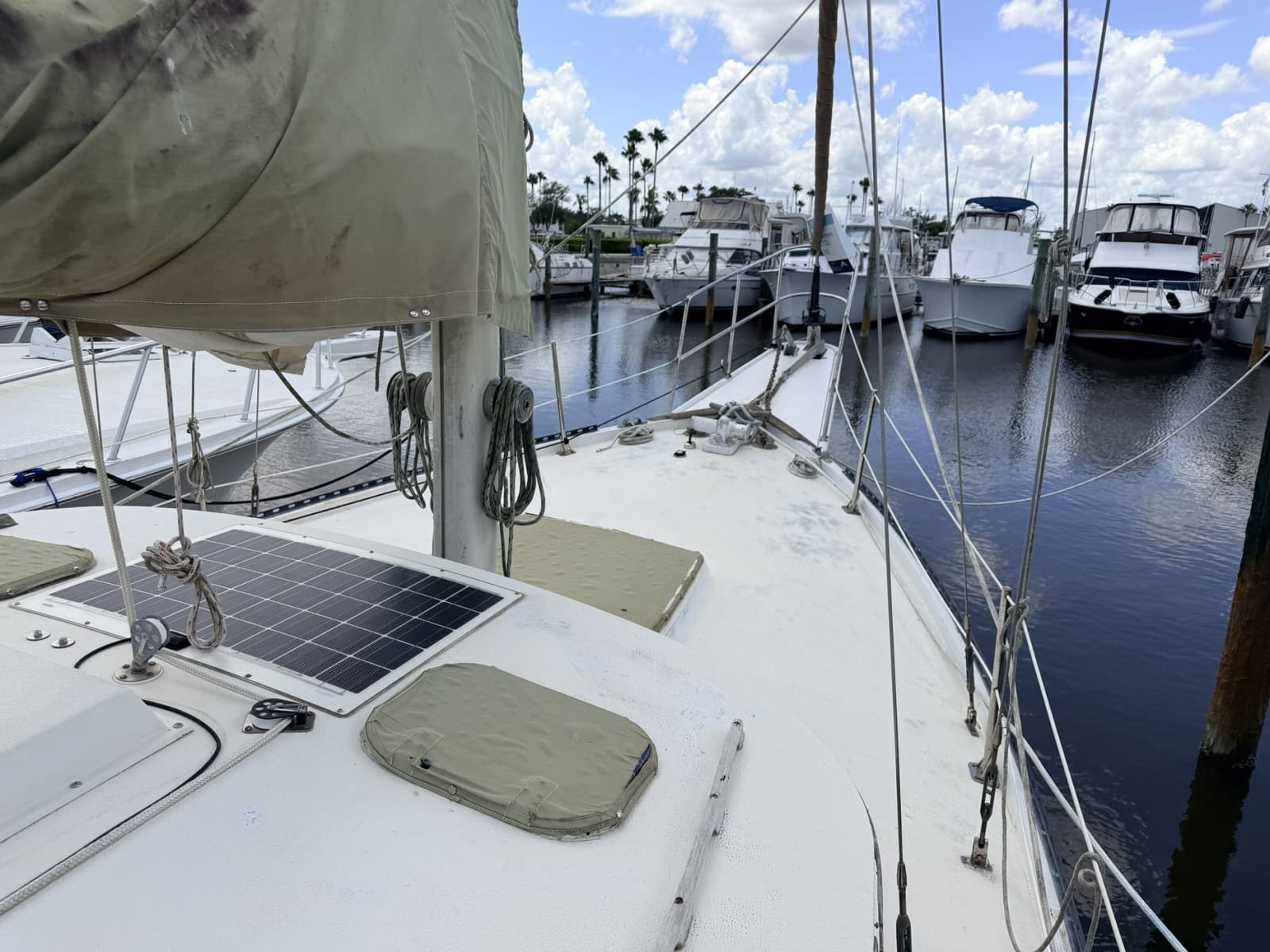 1978 Islander Freeport 41 - Photo 10