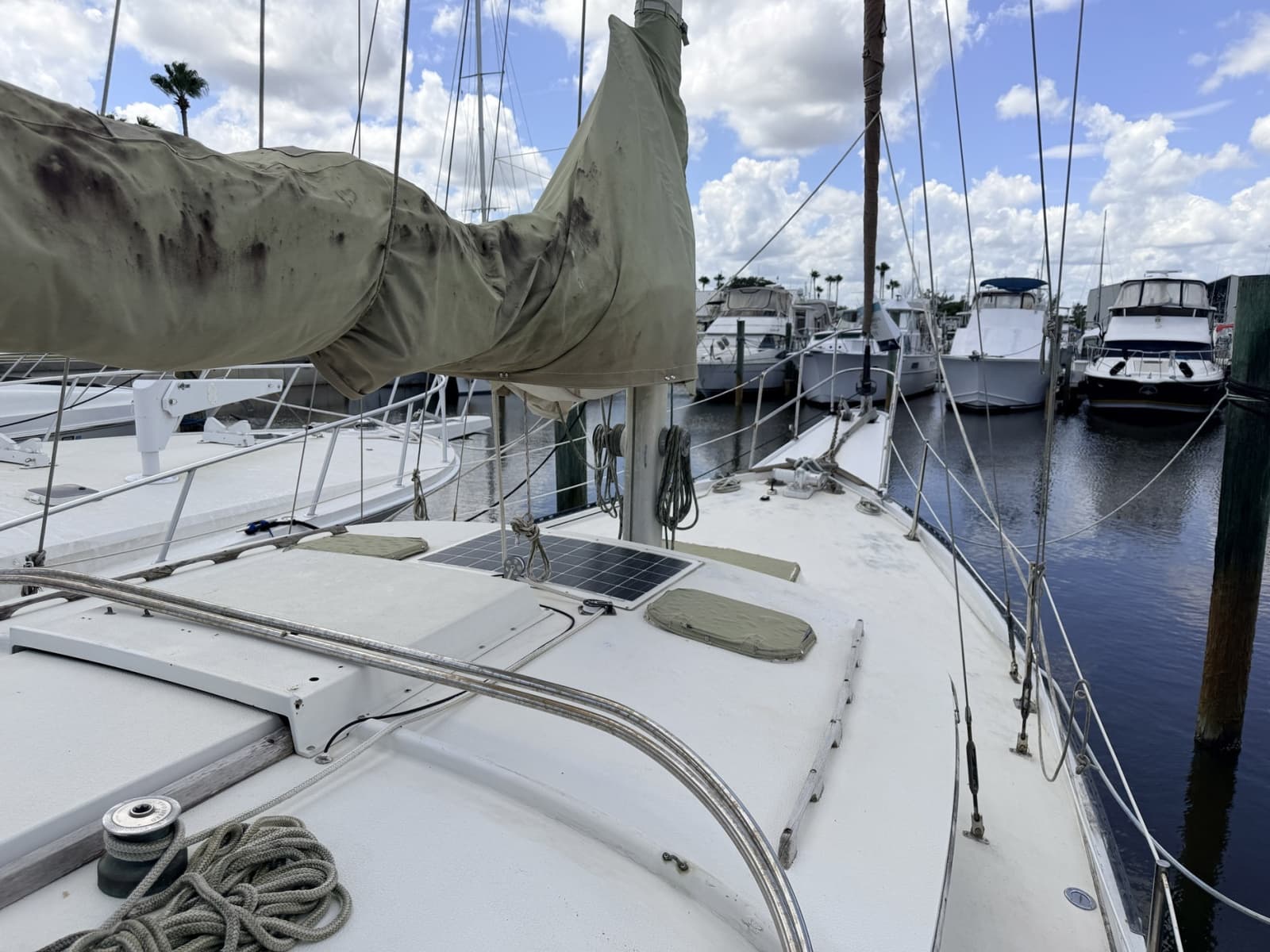 1978 Islander Freeport 41 - Photo 9