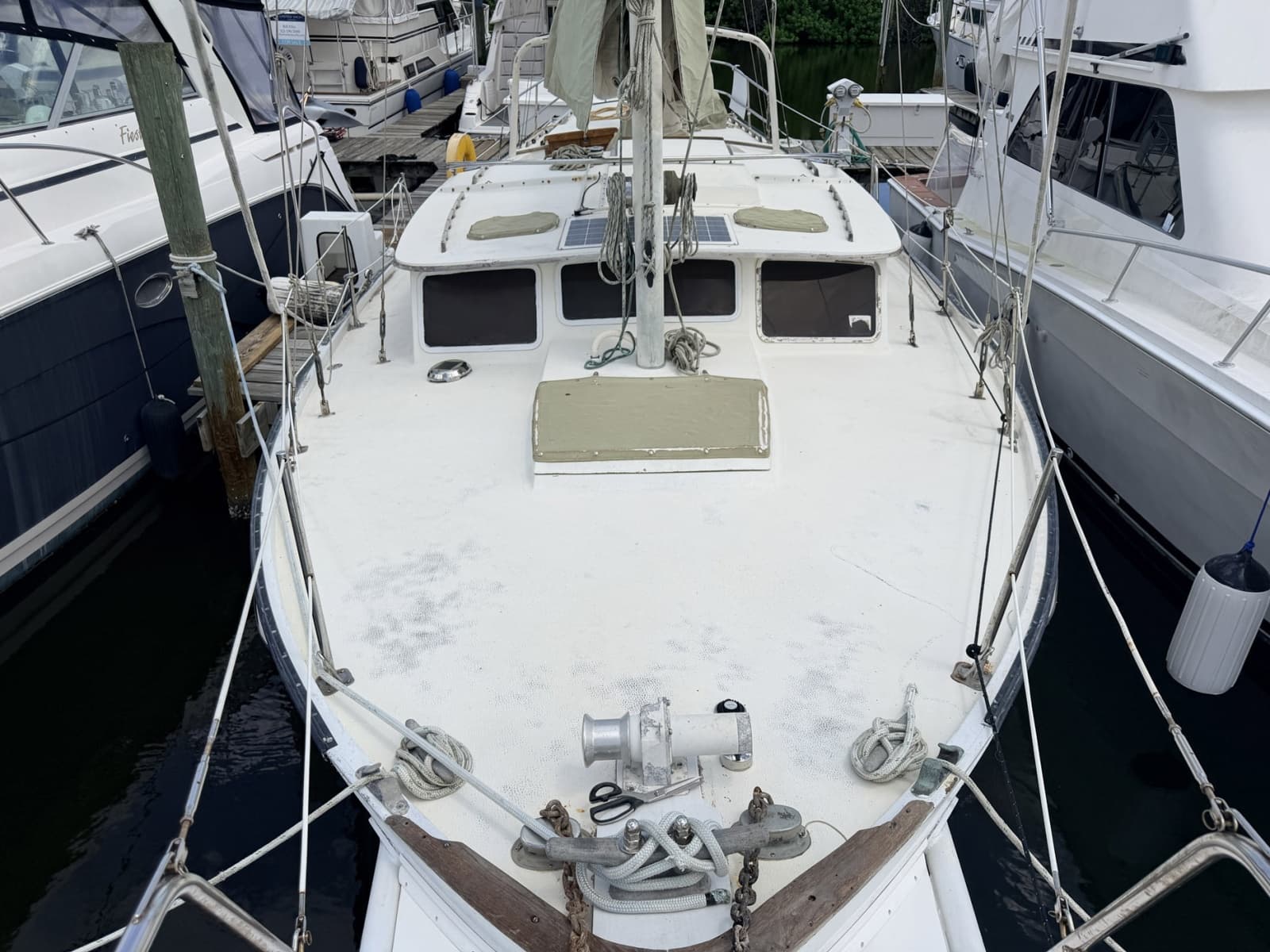 1978 Islander Freeport 41 - Photo 11