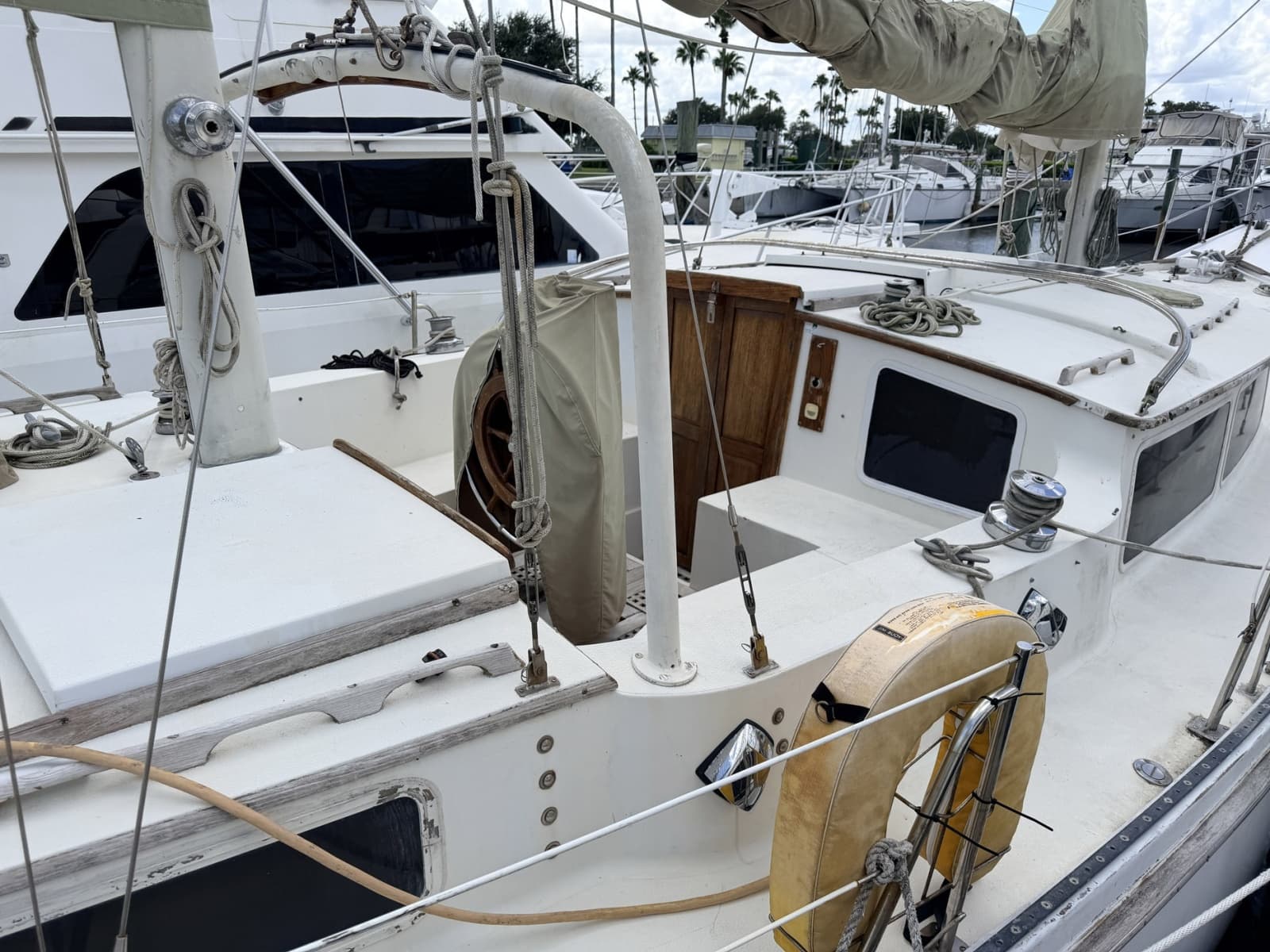 1978 Islander Freeport 41 - Photo 7