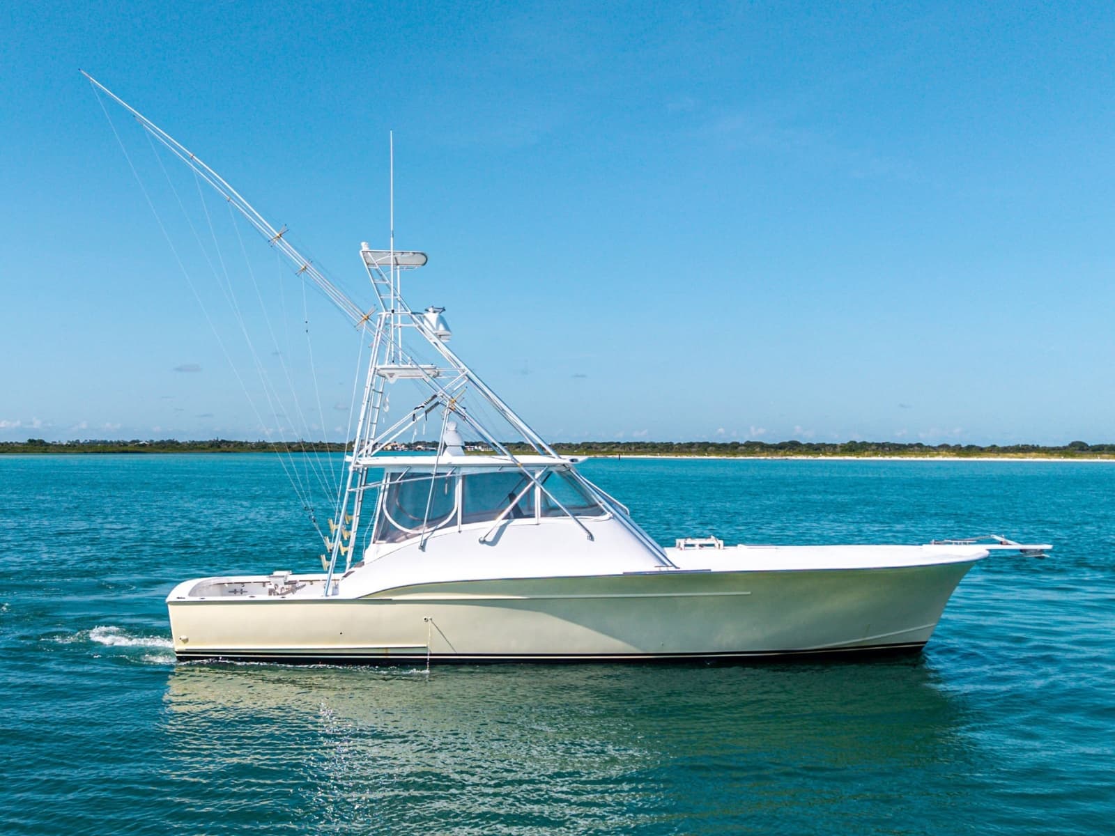 2005 Custom Carolina Express Sportfish - Photo 6