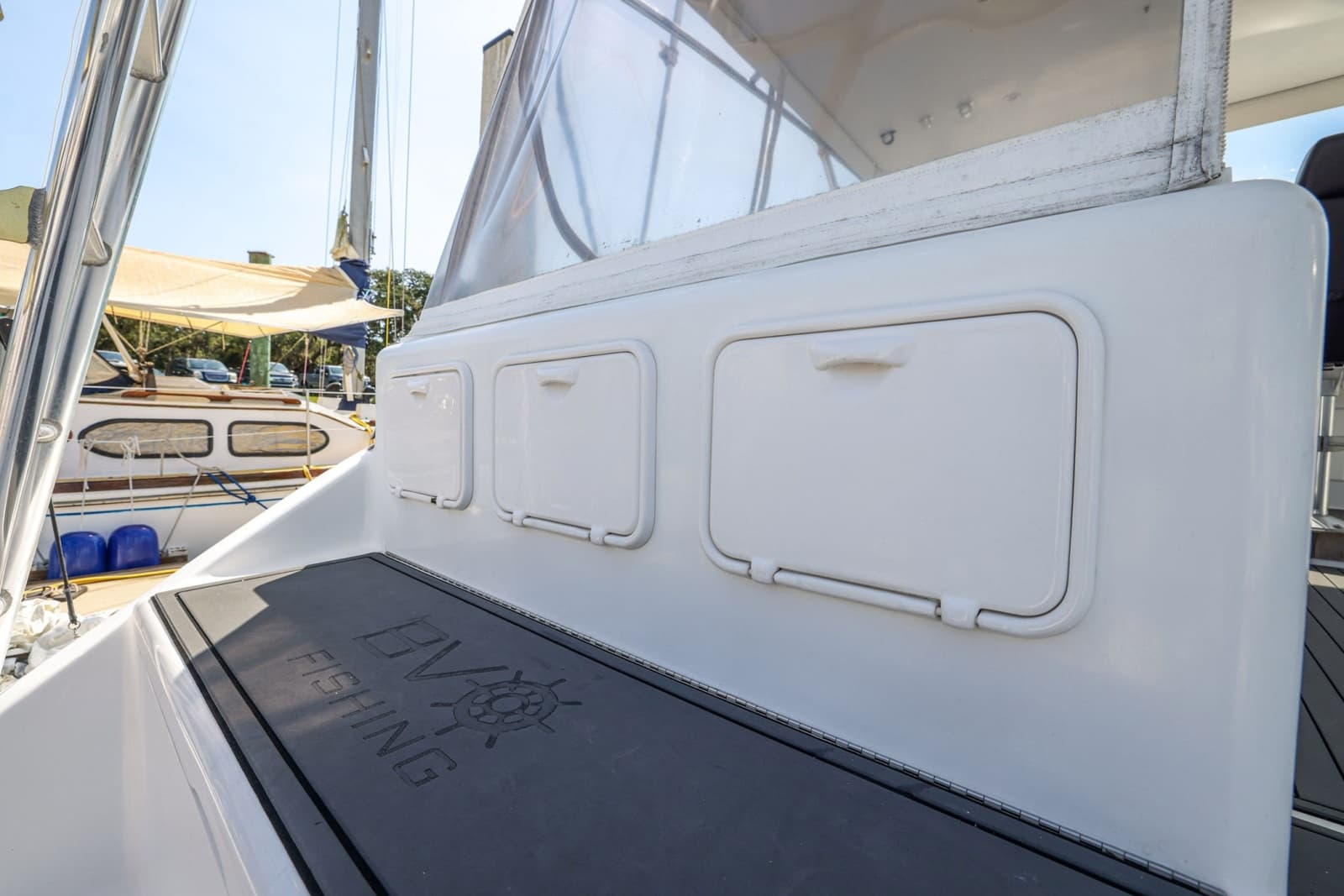 2005 Custom Carolina Express Sportfish - Photo 19