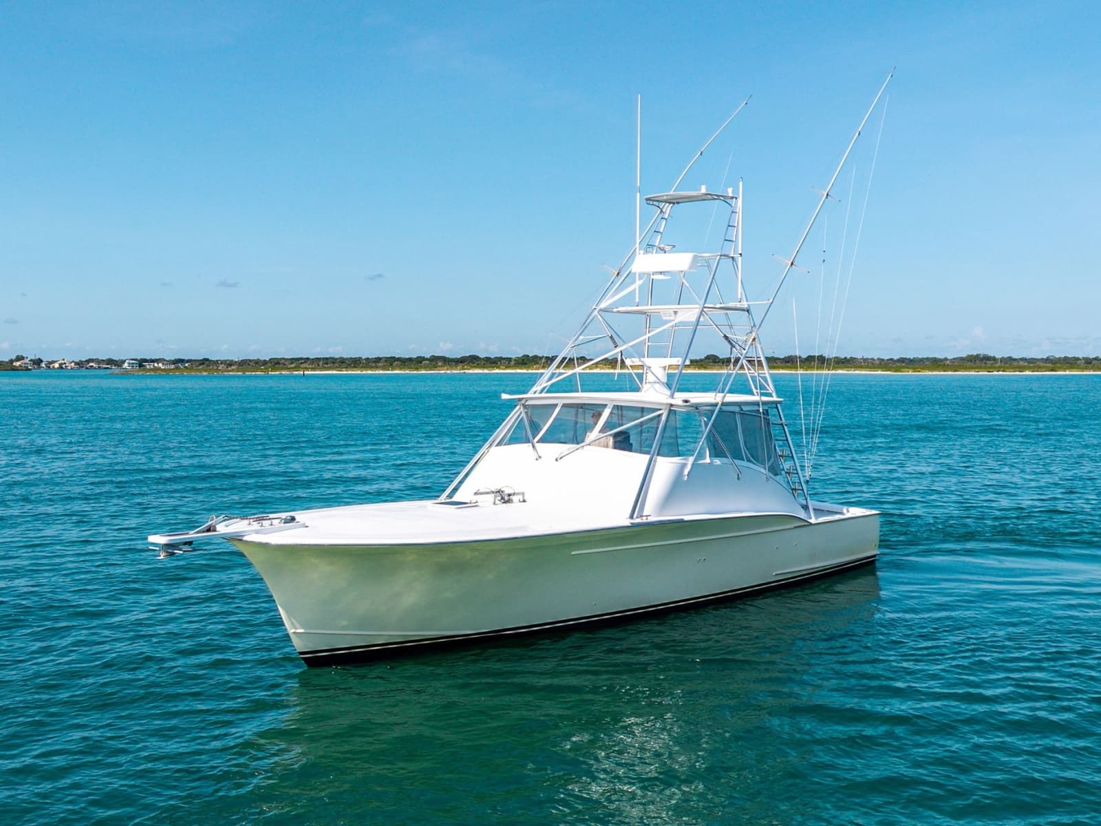 2005 Custom Carolina Express Sportfish - Photo 2