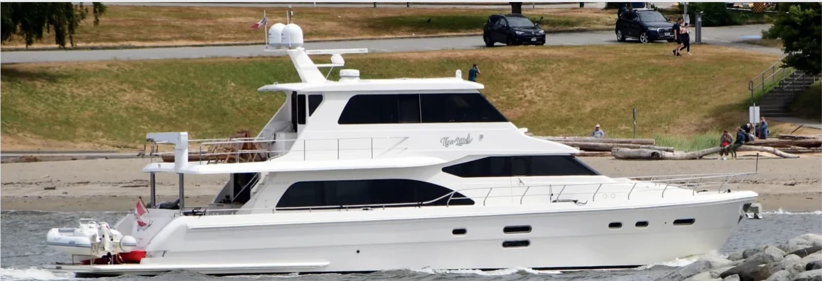 2014 Hampton 760 Sky Lounge Motor Yachts - Photo 1