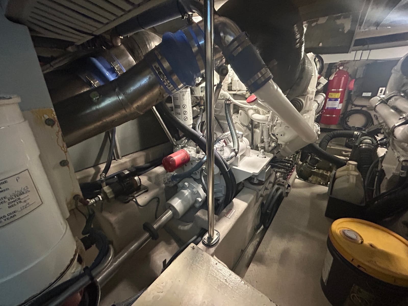 2005 Sea Ray 550 SEDAN BRIDGE - Photo 37