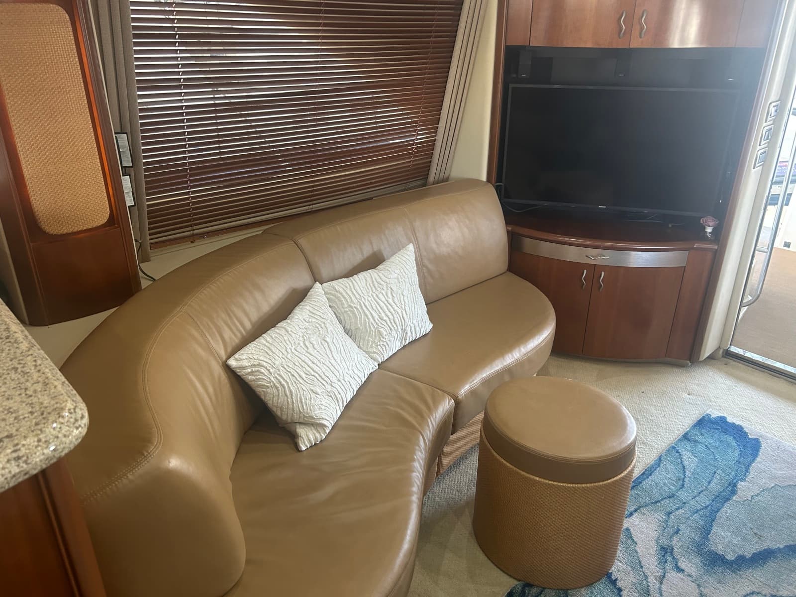 2005 Sea Ray 550 SEDAN BRIDGE - Photo 63