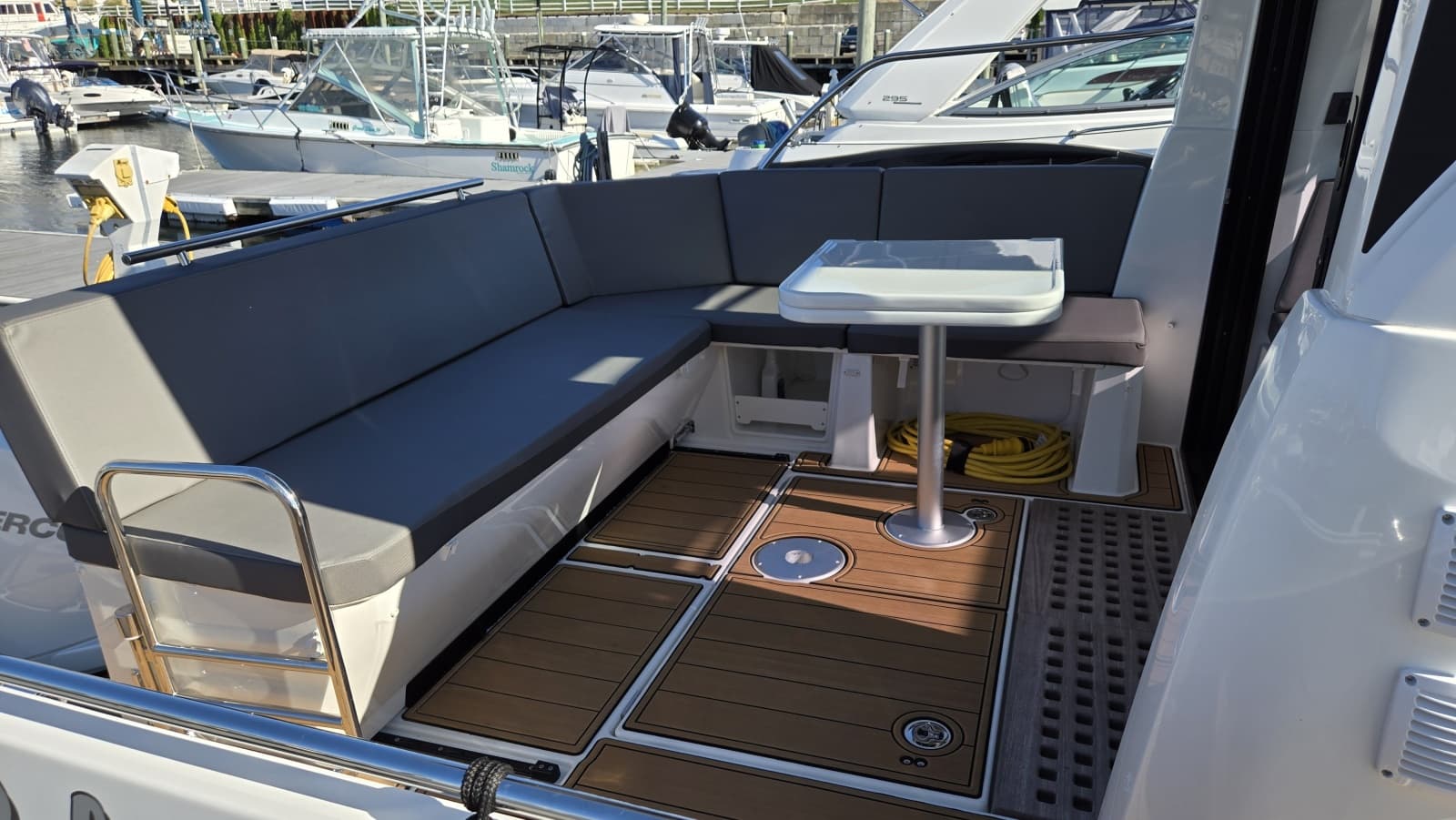 2025 Beneteau Antares 11 Coupe - Photo 8