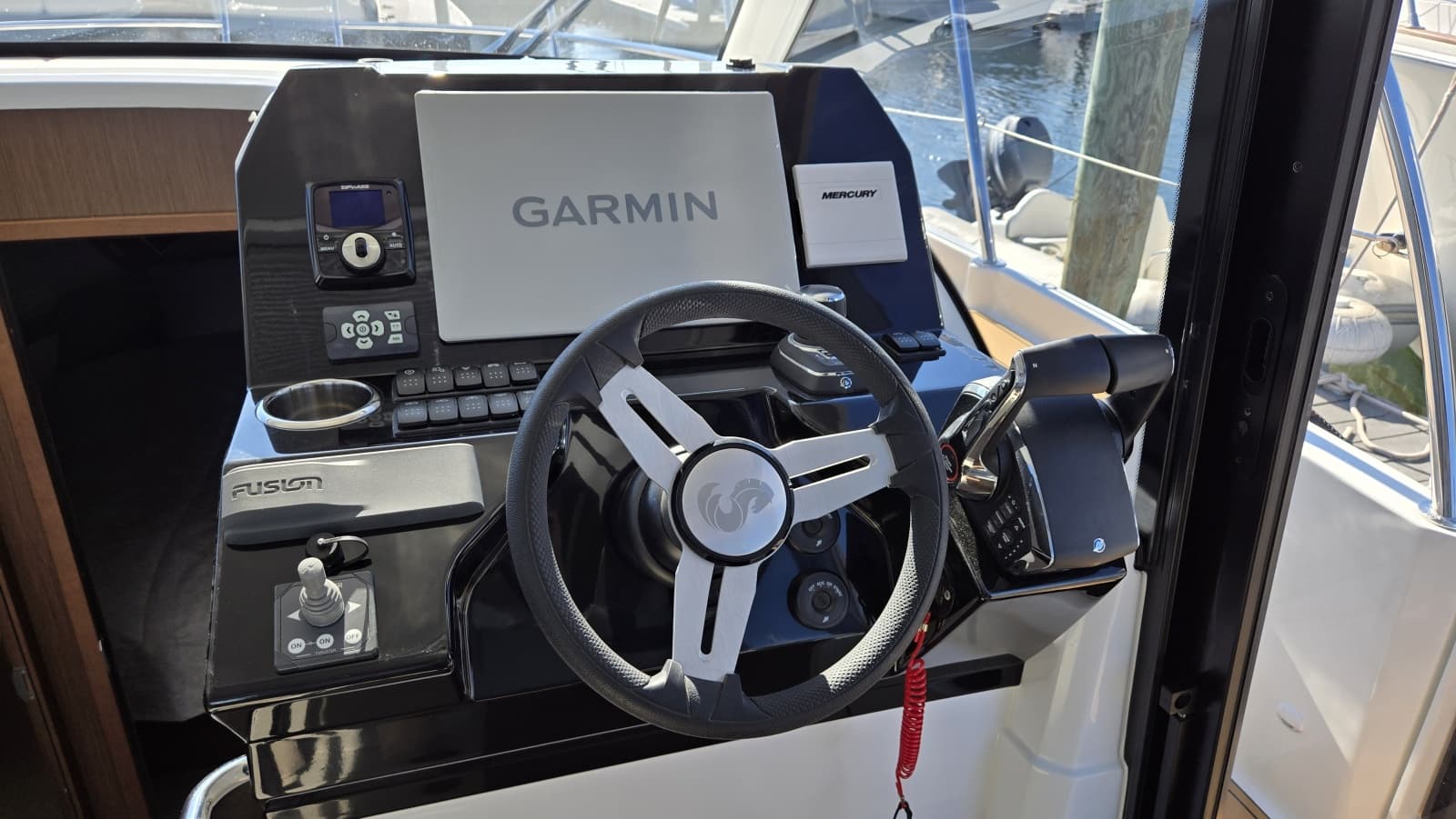 2025 Beneteau Antares 11 Coupe - Photo 35
