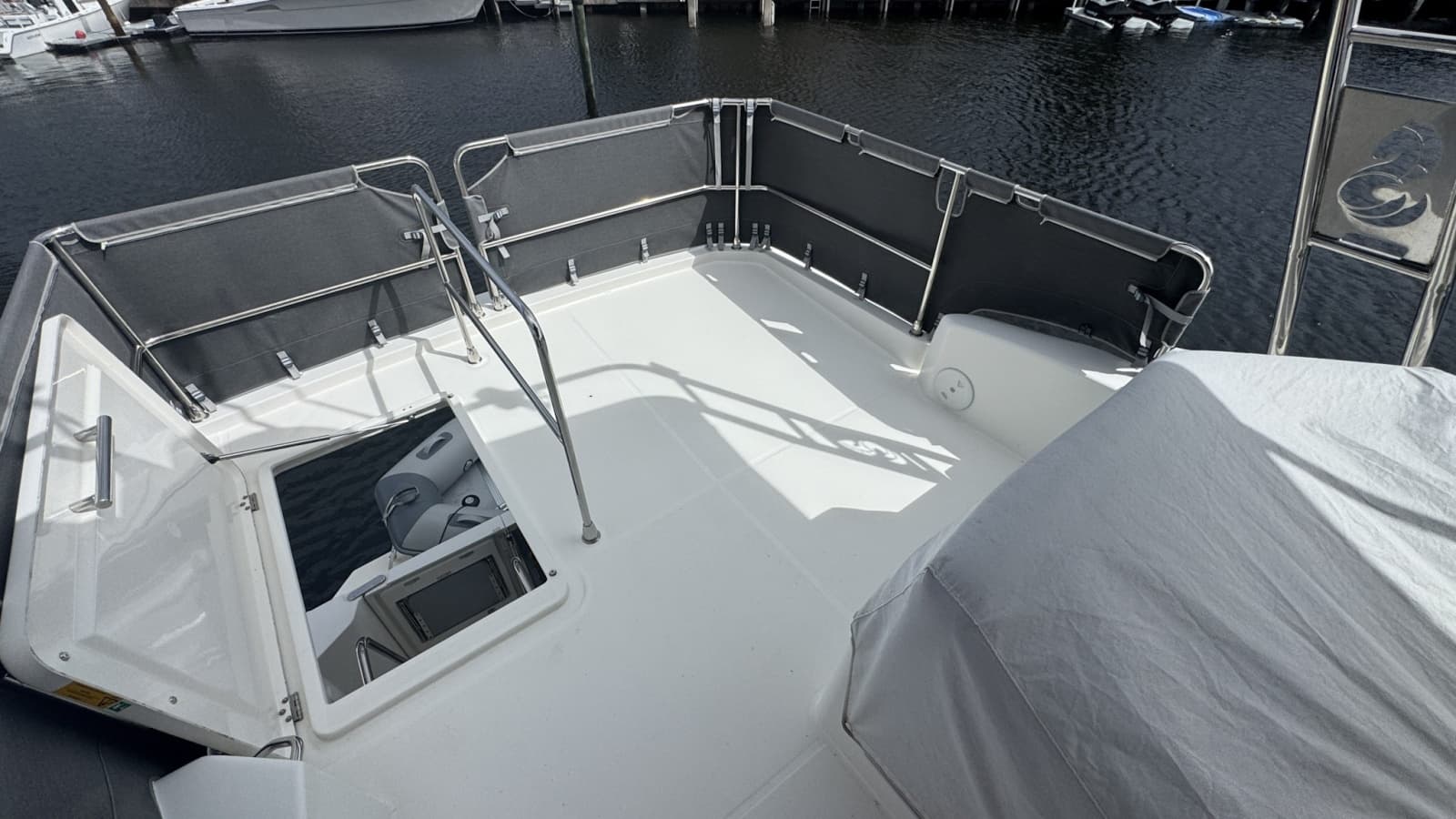 2022 Beneteau Swift Trawler 35 - Photo 34