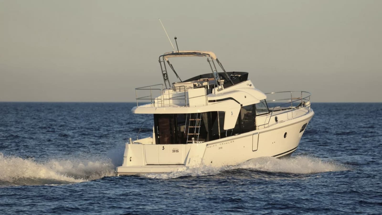 2022 Beneteau Swift Trawler 35 - Photo 46