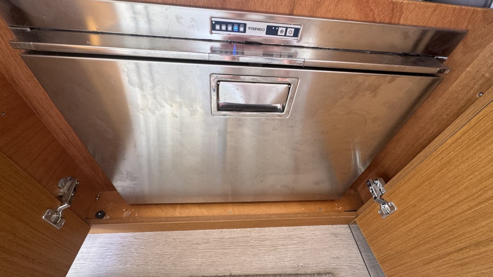 2022 Beneteau Swift Trawler 35 - Photo 22