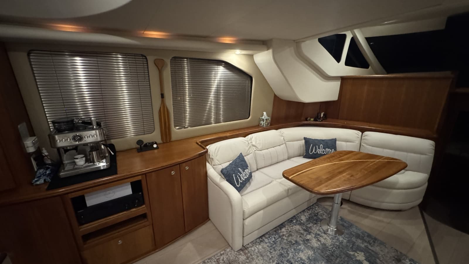 2002 Silverton 43 Motor Yacht - Photo 34