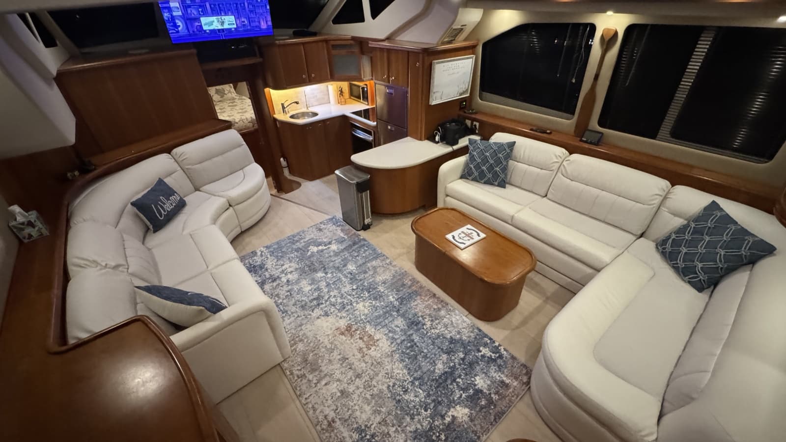 2002 Silverton 43 Motor Yacht - Photo 16