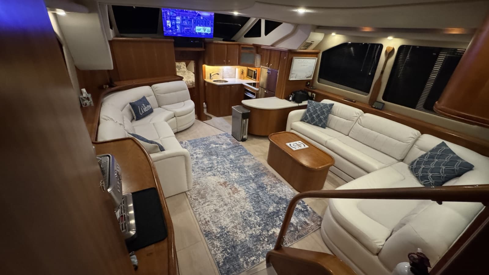2002 Silverton 43 Motor Yacht - Photo 14