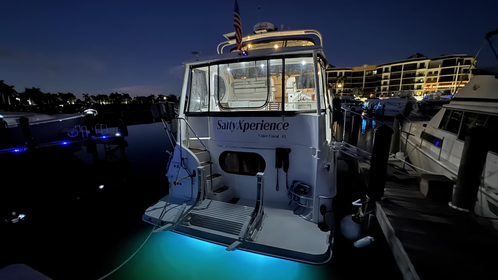 2002 Silverton 43 Motor Yacht - Photo 4