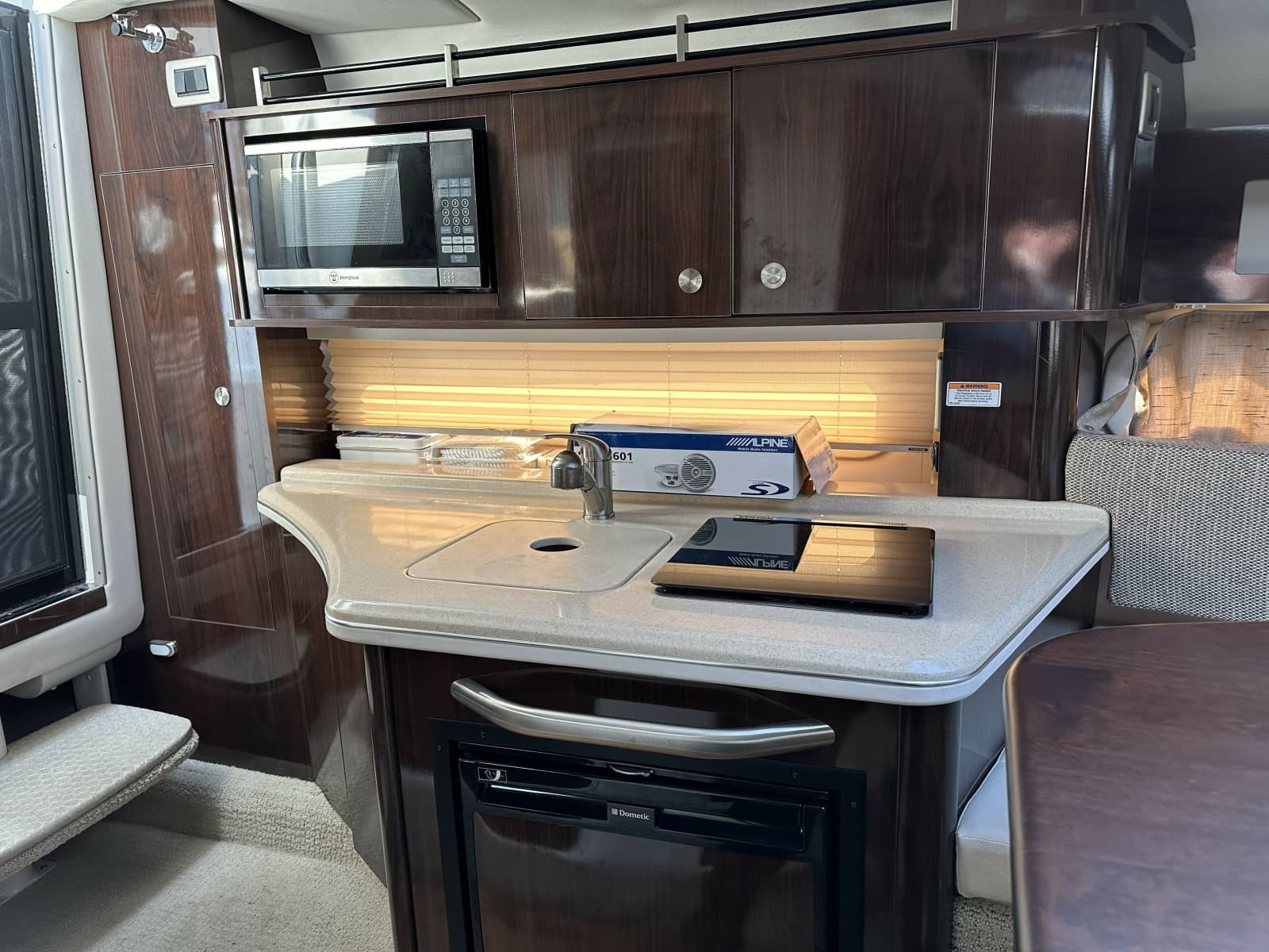 2015 Sea Ray 280 Sundancer - Photo 6