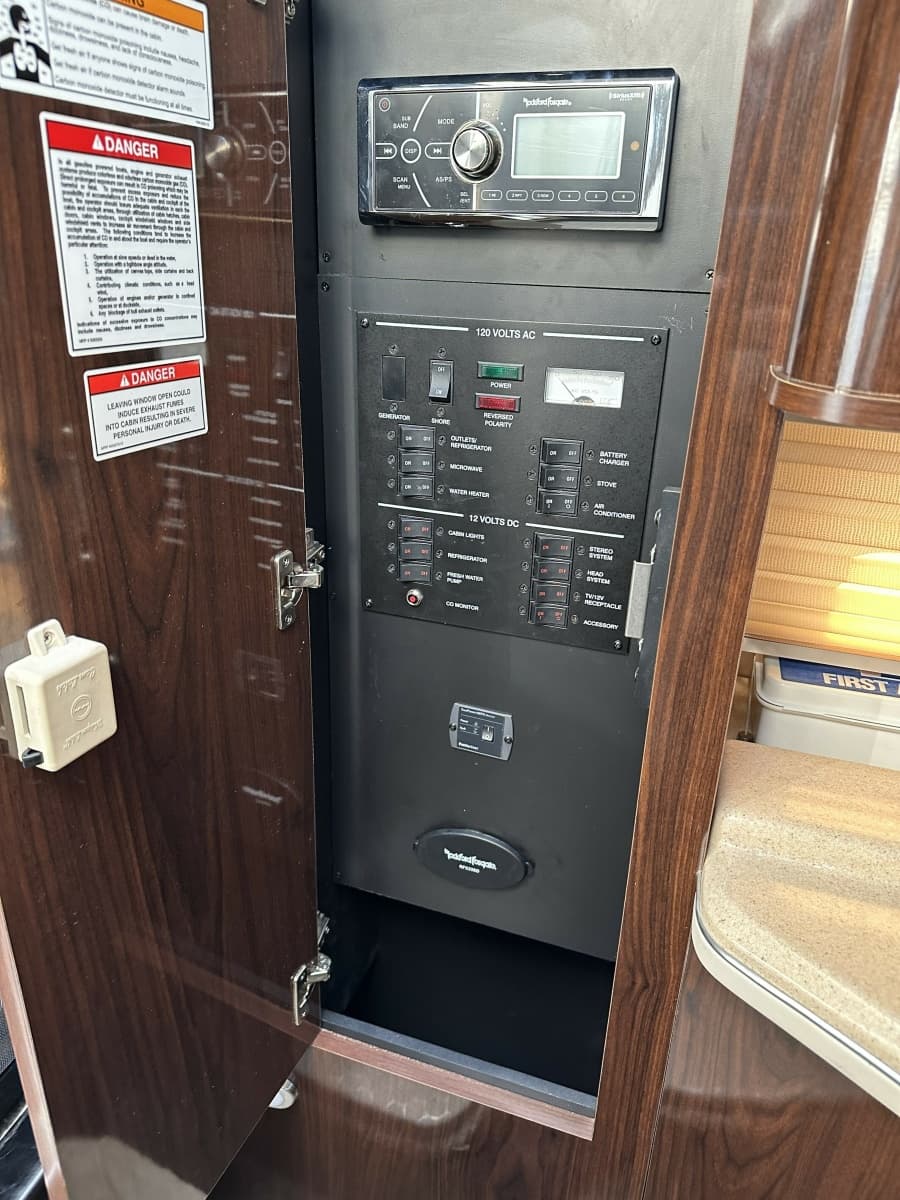 2015 Sea Ray 280 Sundancer - Photo 19