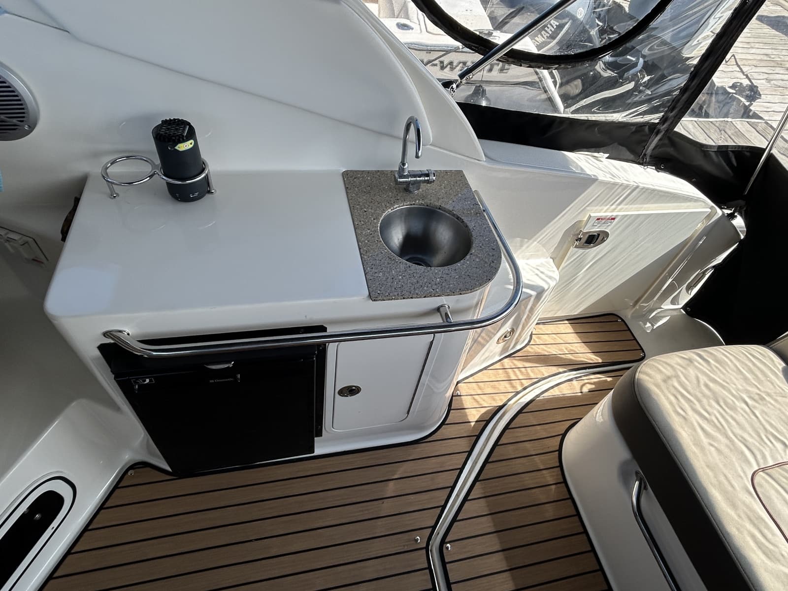 2015 Sea Ray 280 Sundancer - Photo 7