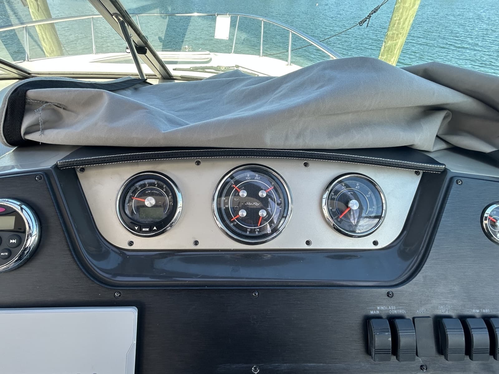 2015 Sea Ray 280 Sundancer - Photo 8