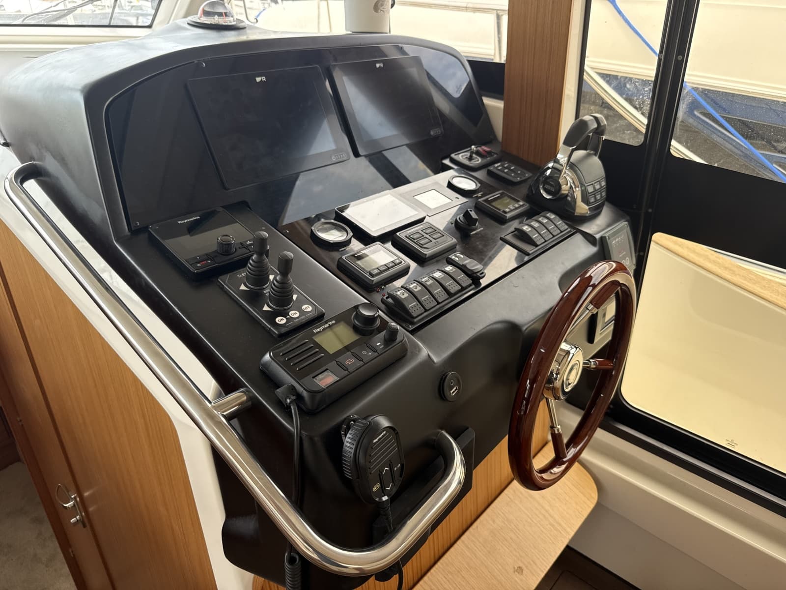2021 Greenline 40 Hybrid - Photo 31
