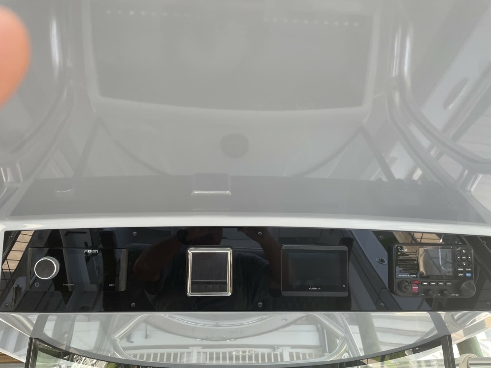 2025 Valhalla Boatworks V-33 - Photo 13