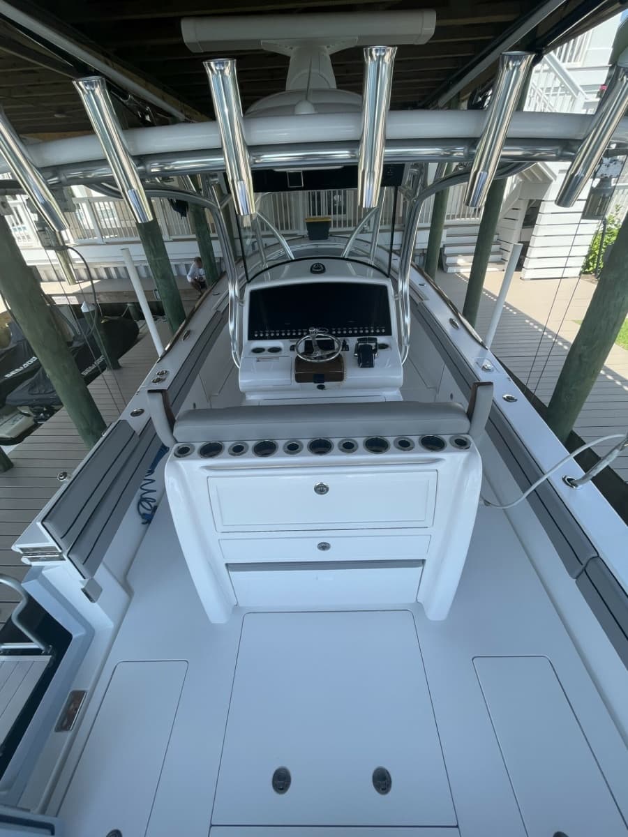 2025 Valhalla Boatworks V-33 - Photo 12