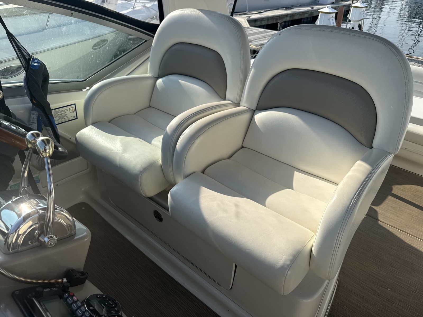 2003 Sea Ray 340 Sundancer - Photo 13