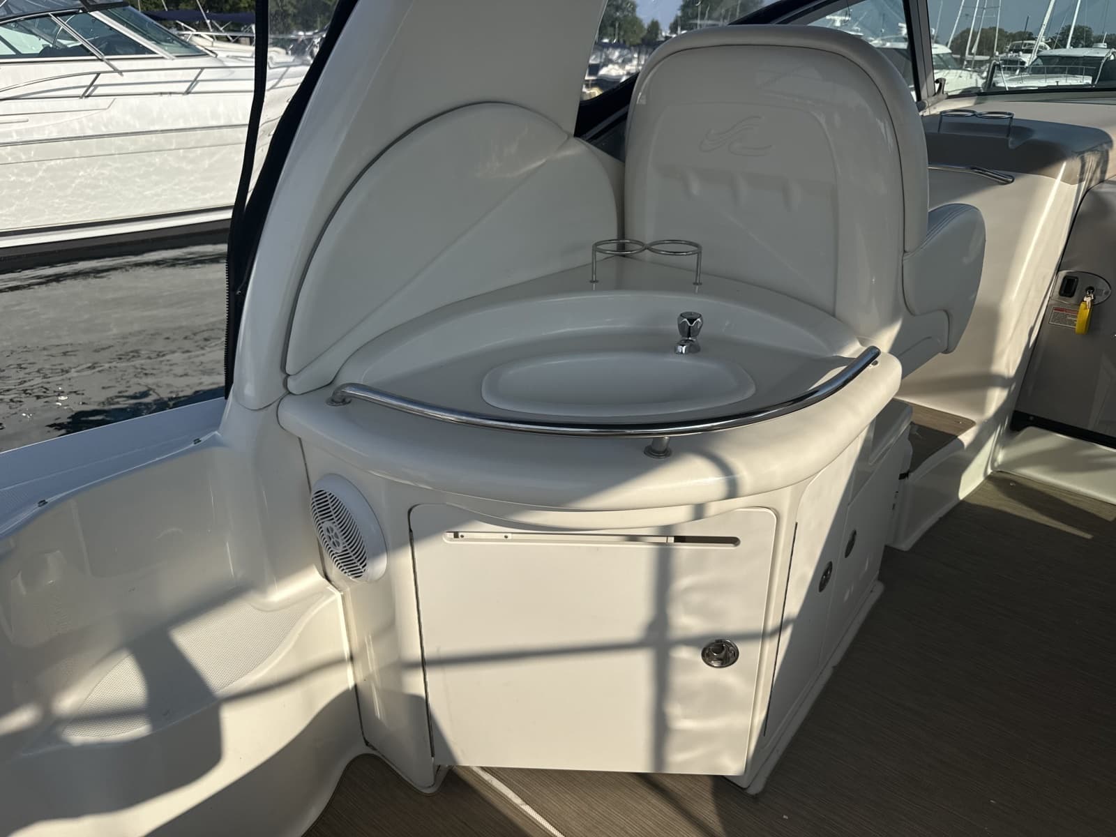 2003 Sea Ray 340 Sundancer - Photo 9
